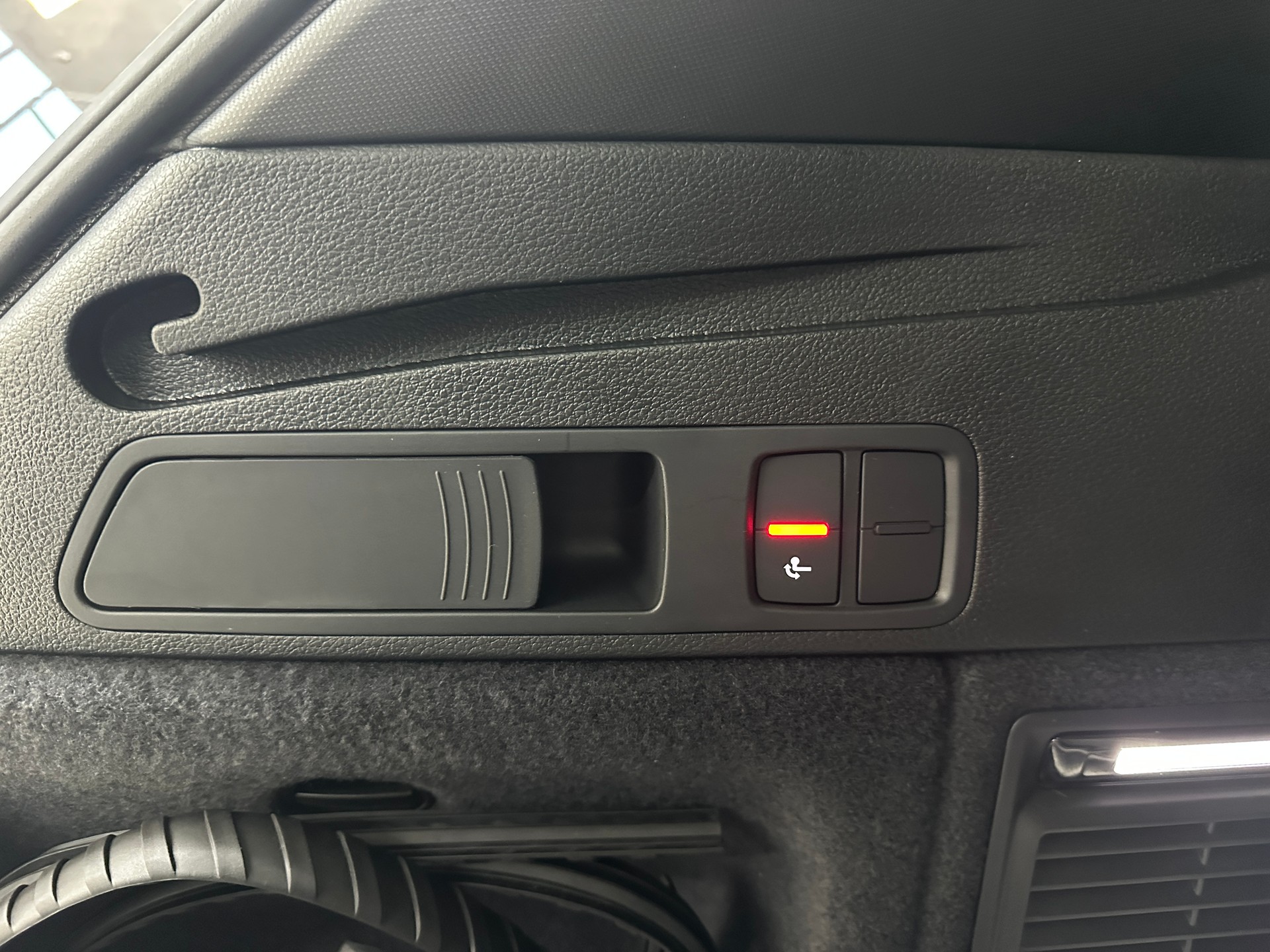 AUDI Q5 50 TFSI e PHEV S line quattro S-tronic-image-14