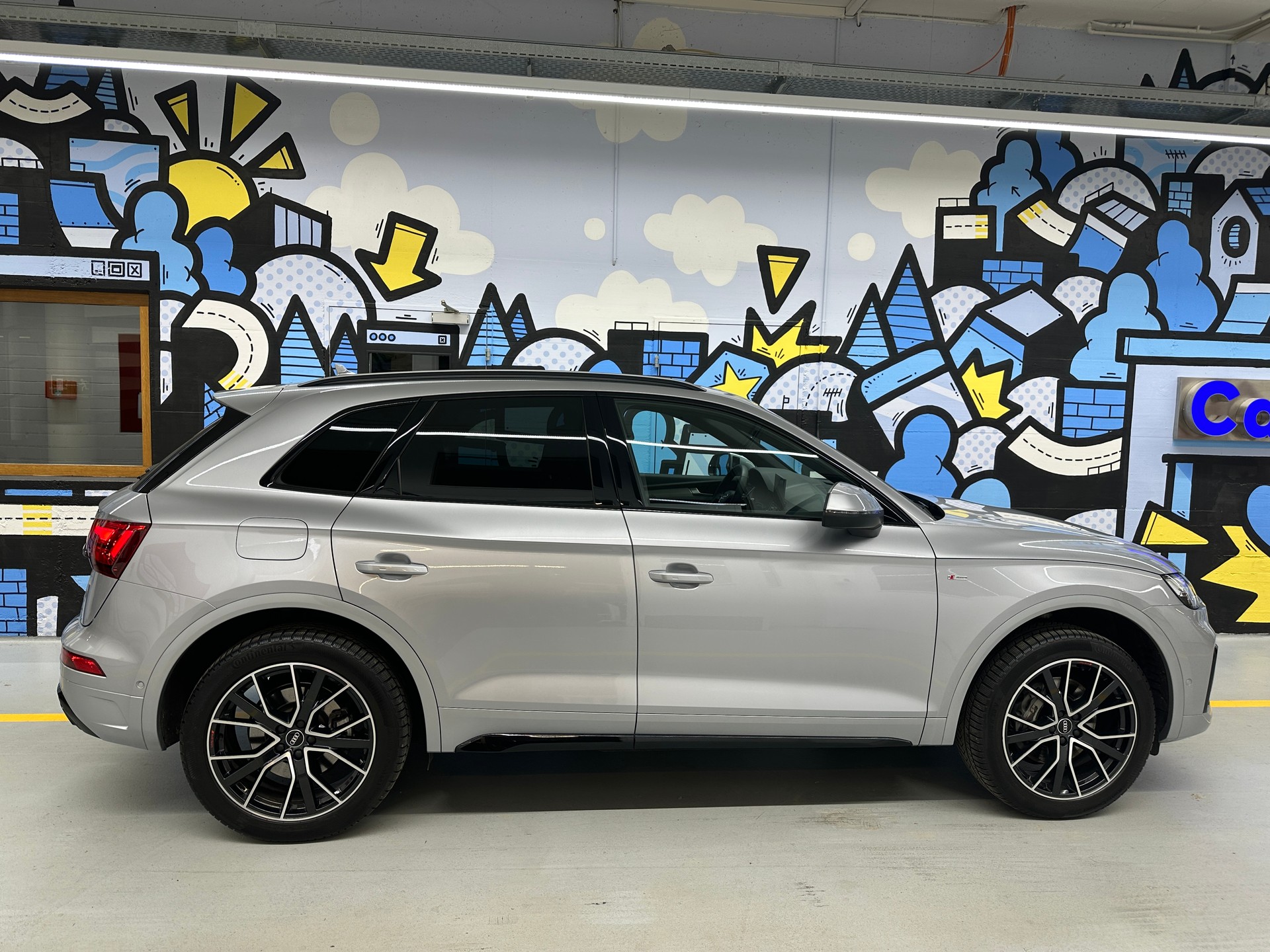 AUDI Q5 50 TFSI e PHEV S line quattro S-tronic-showroom-element-2
