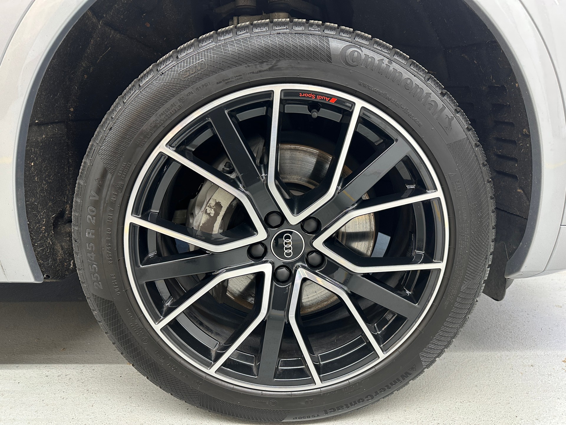 AUDI Q5 50 TFSI e PHEV S line quattro S-tronic-image-6