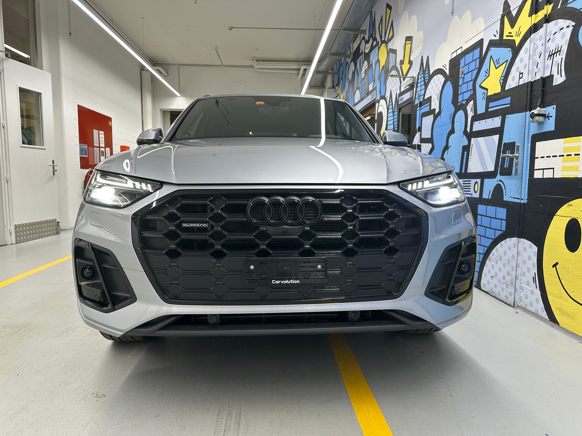 AUDI Q5 50 TFSI e PHEV S line quattro S-tronic-showroom-element-1