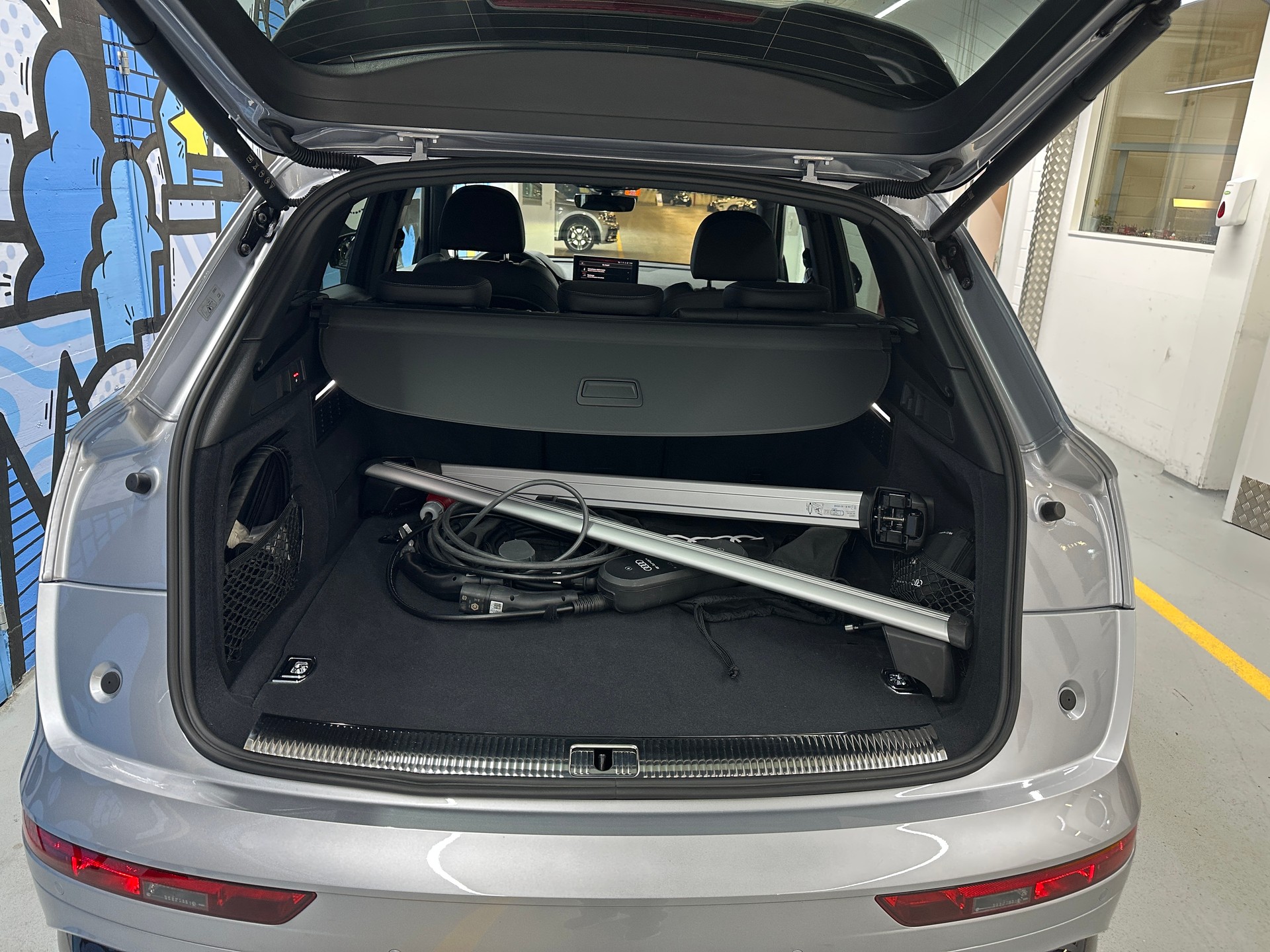AUDI Q5 50 TFSI e PHEV S line quattro S-tronic-image-5