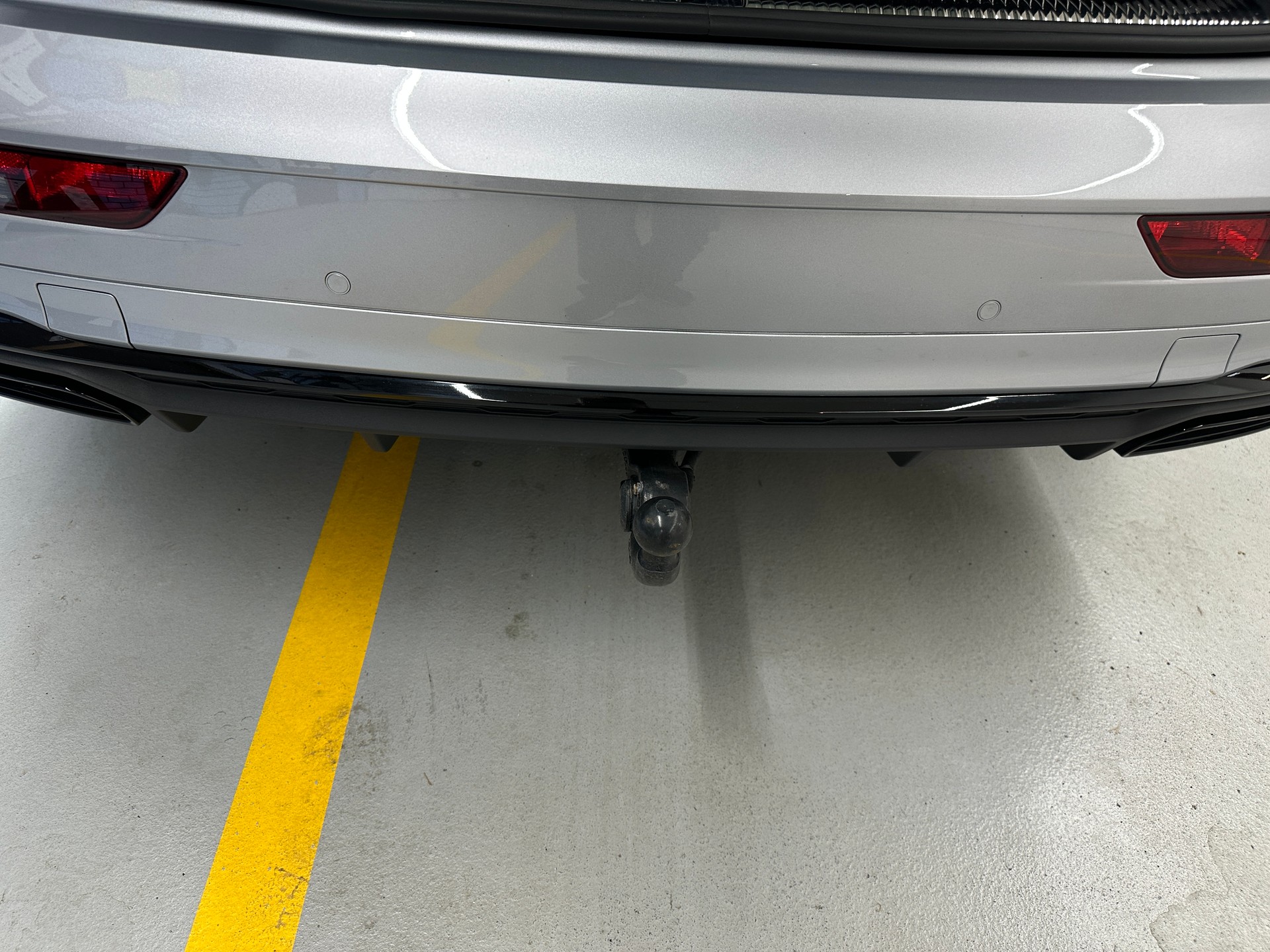 AUDI Q5 50 TFSI e PHEV S line quattro S-tronic-image-15