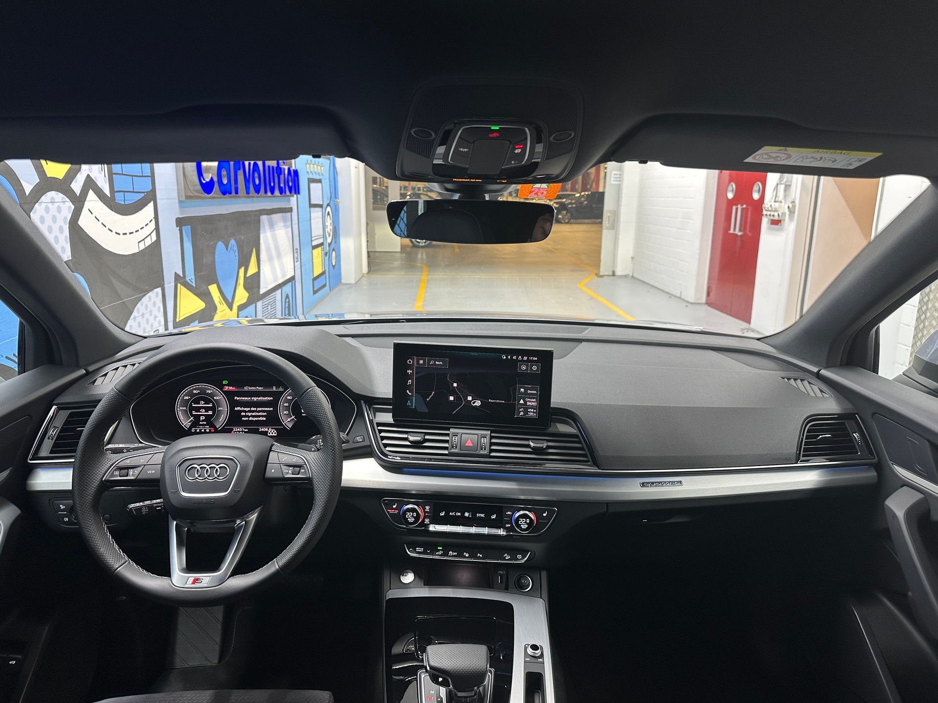 AUDI Q5 50 TFSI e PHEV S line quattro S-tronic-image-9