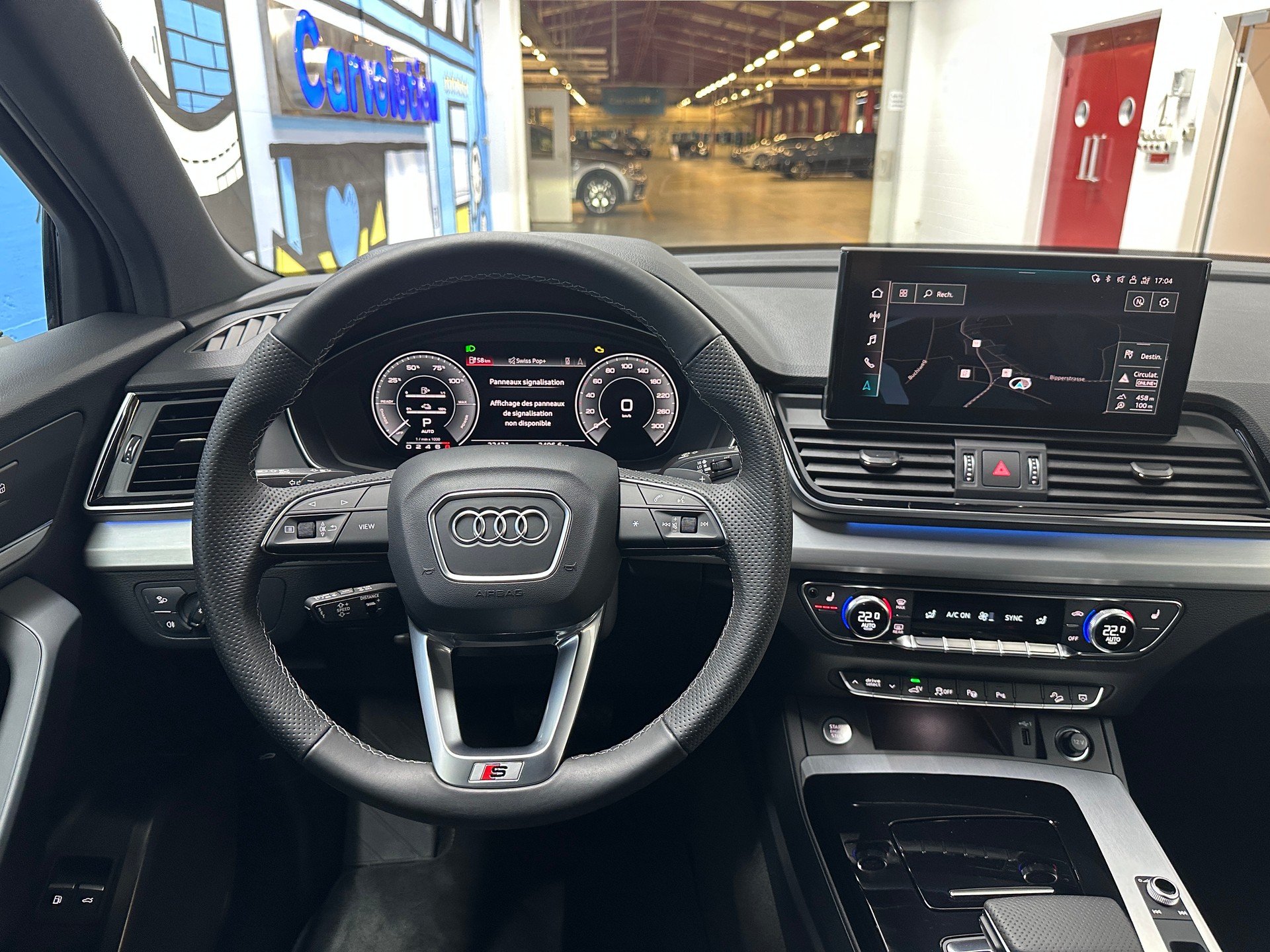 AUDI Q5 50 TFSI e PHEV S line quattro S-tronic-image-10