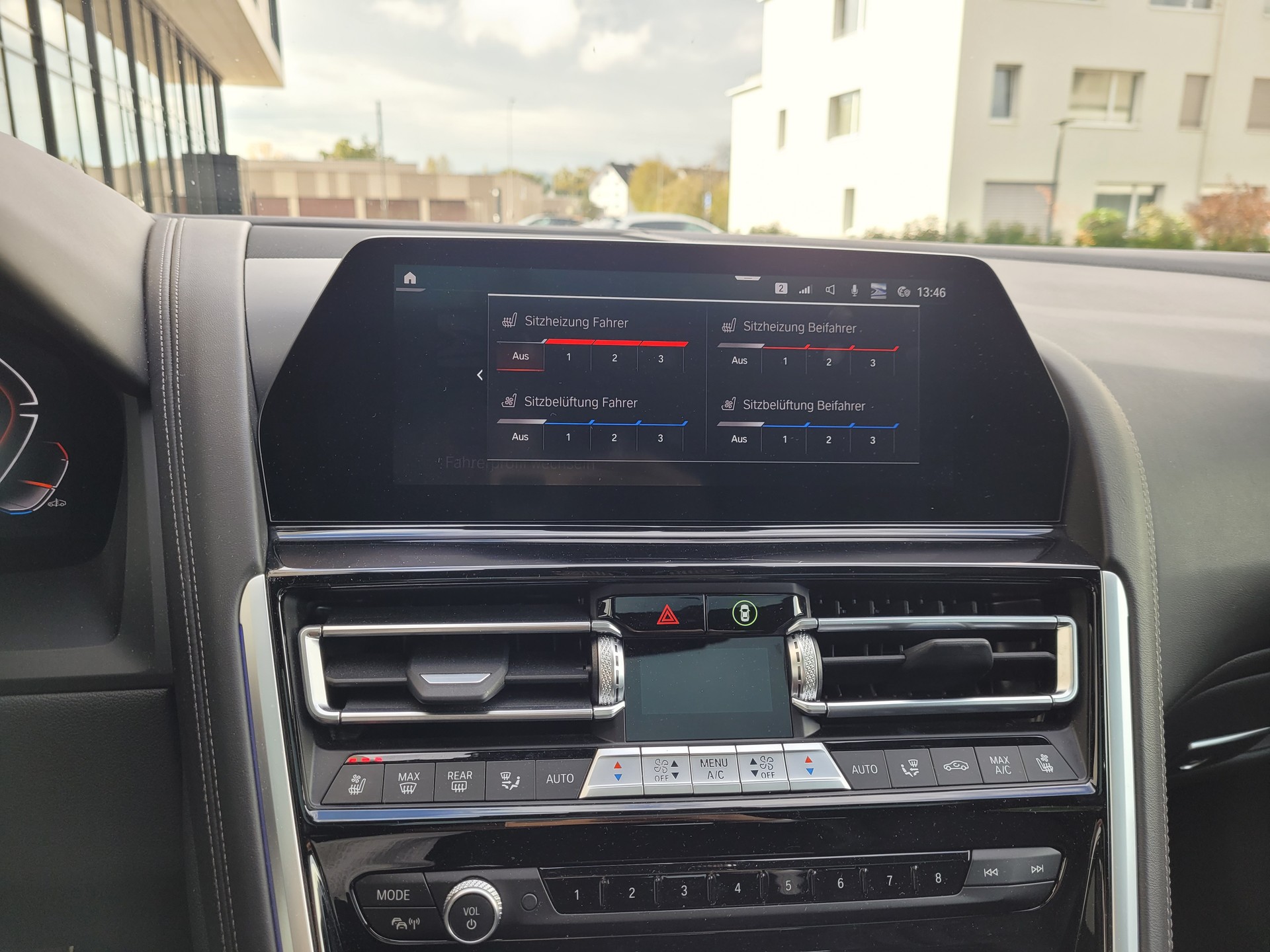 BMW 840d xDrive 48V M Sport Steptronic-image-9