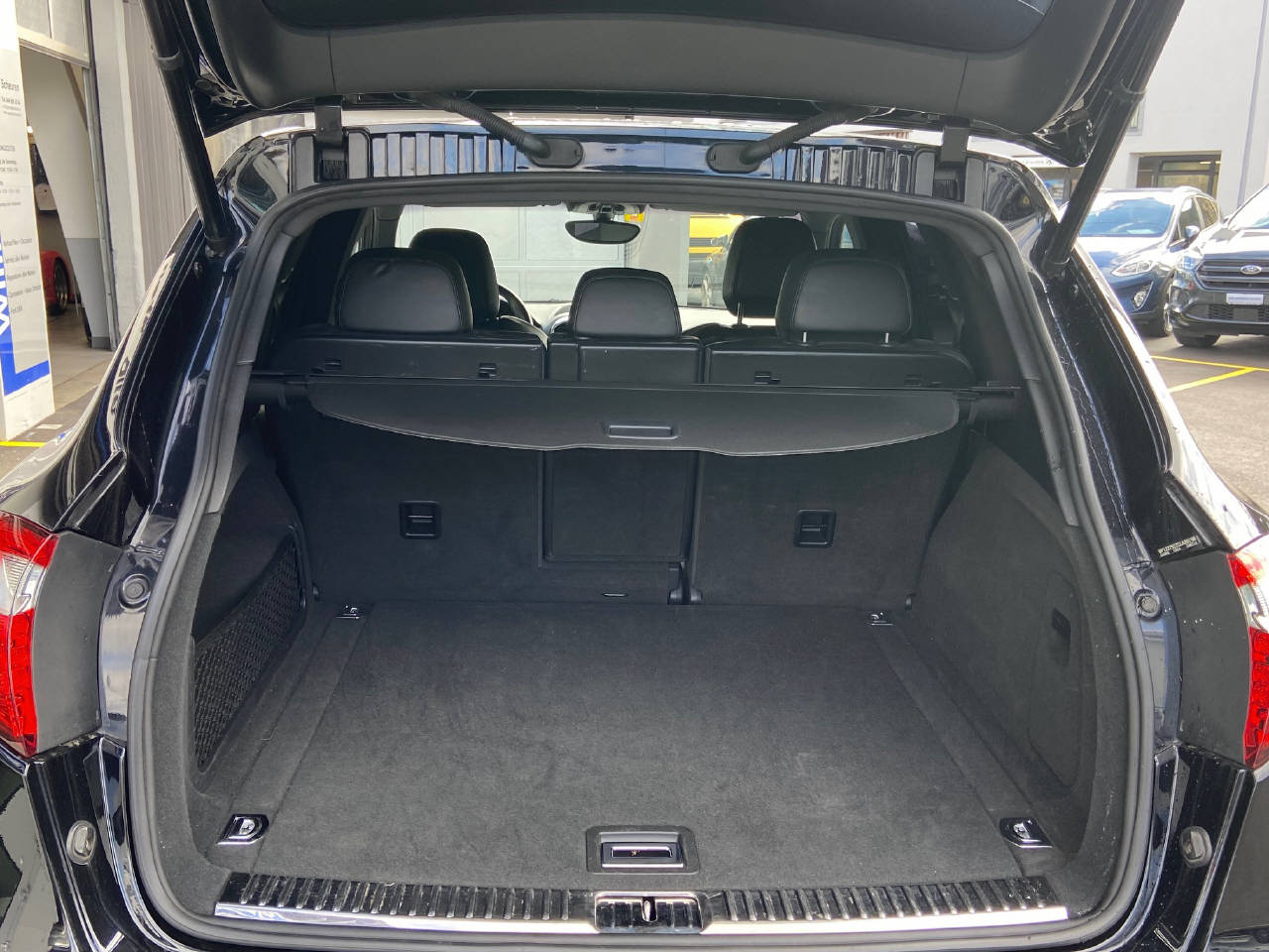 PORSCHE Cayenne 3.0 V6 TDI TipT-image-9