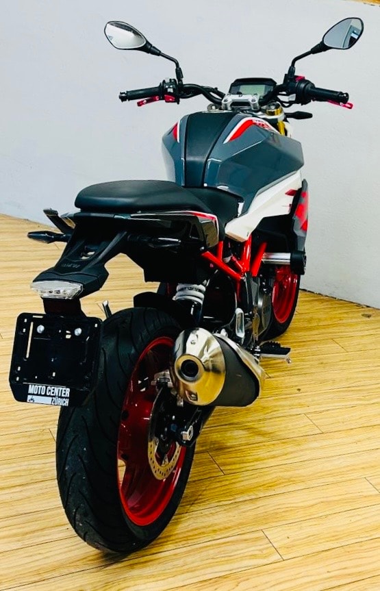 BMW G 310 R-image-2