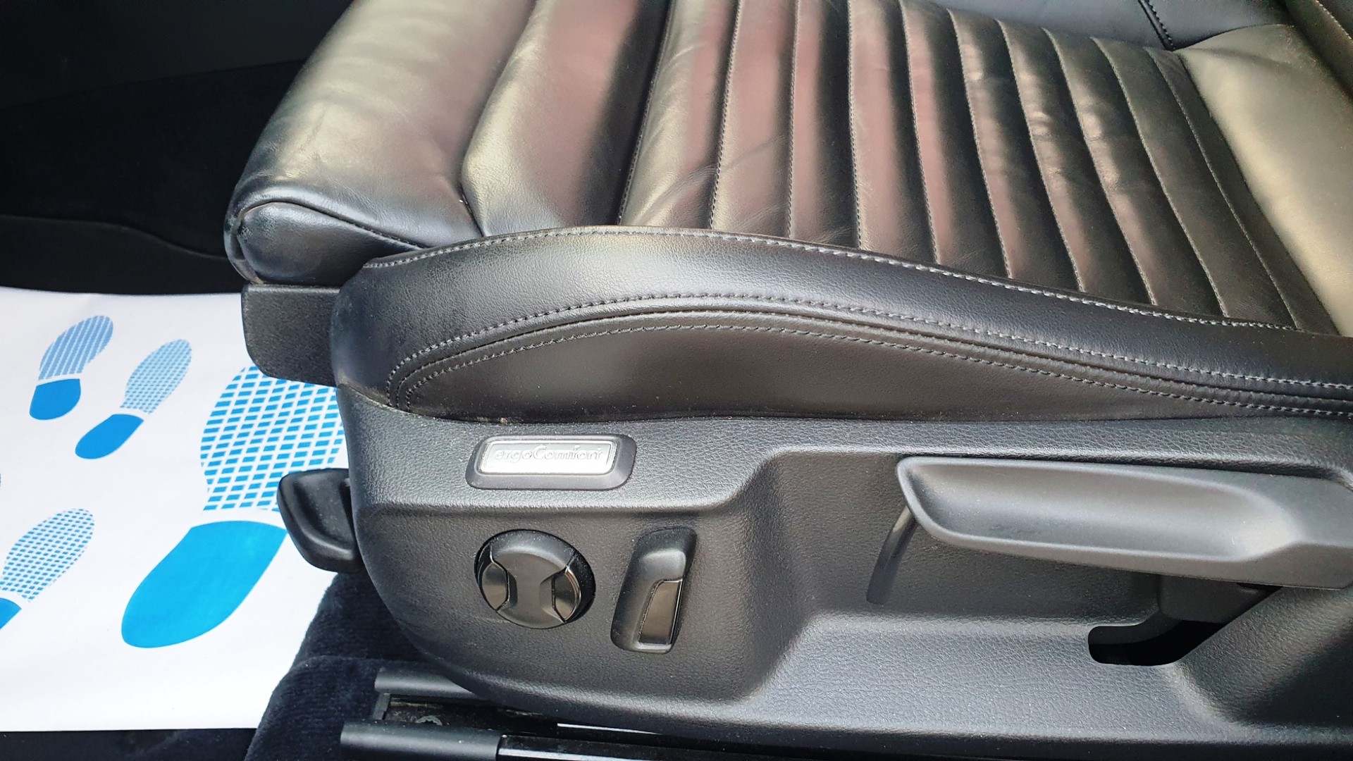 VW Passat Variant 2.0 TDI BMT Highline DSG 4Motion-image-15