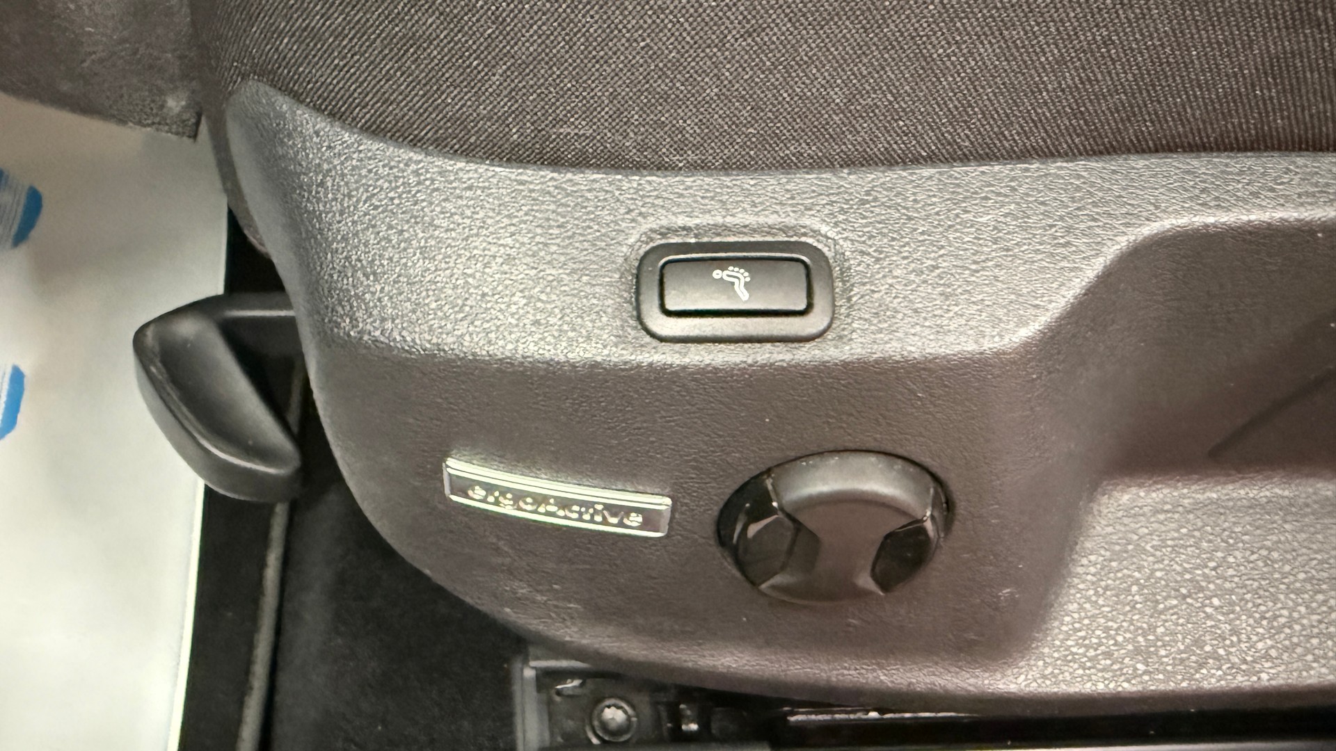 VW Golf 1.4 TSI Highline DSG, frisch ab MFK, Servicgepflegt, 8 fach berädert alle Asisstenten, Sitz&Lenkradheizung, Garantie u.v.m.-image-12
