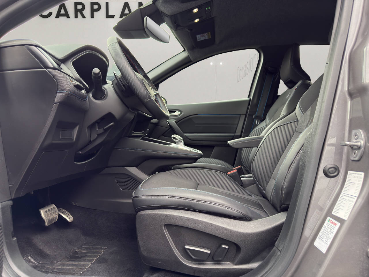 RENAULT Captur 1.3 TCe 160 esprit Alpine EDC-showroom-element-3