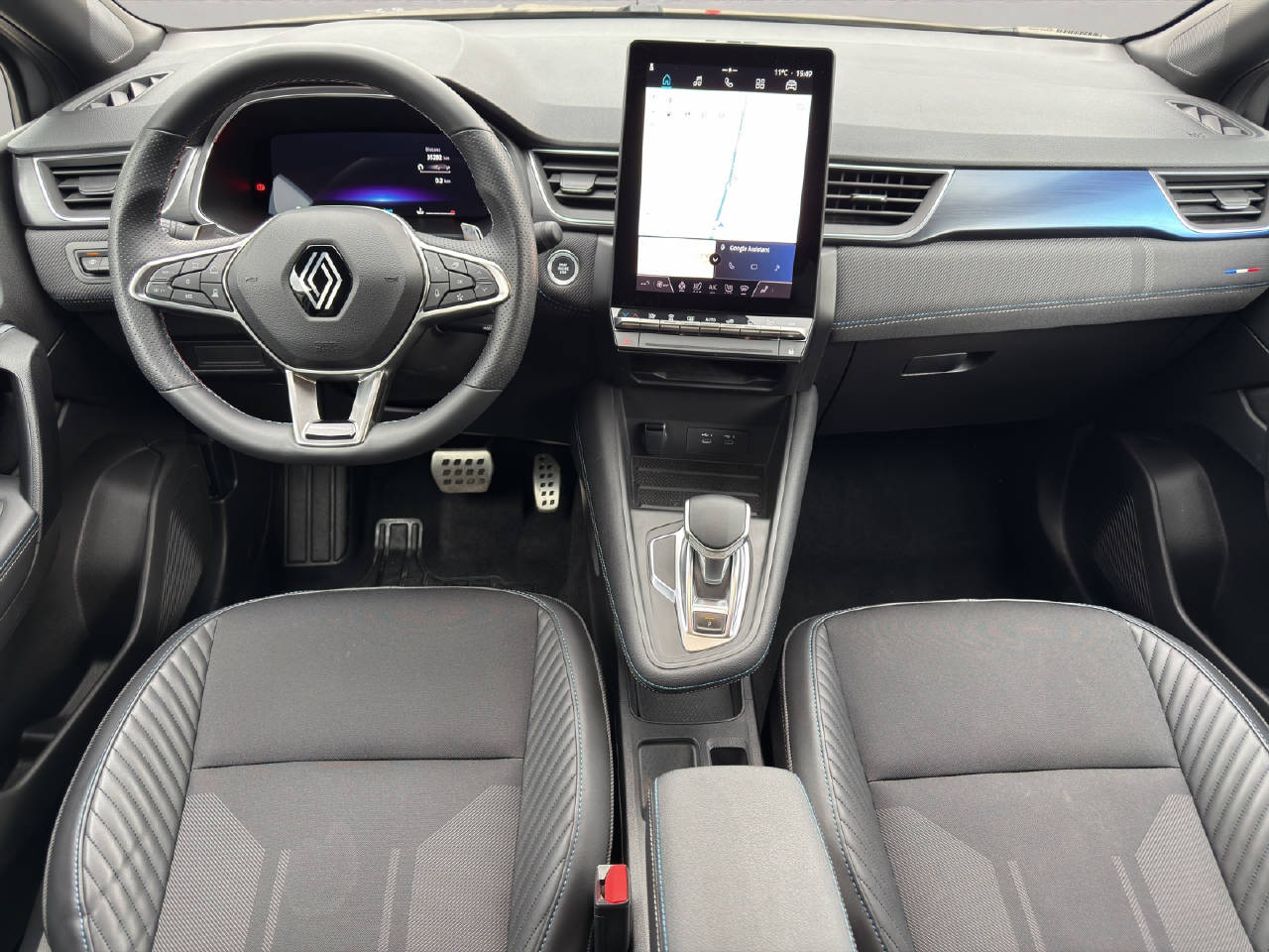RENAULT Captur 1.3 TCe 160 esprit Alpine EDC-image-4
