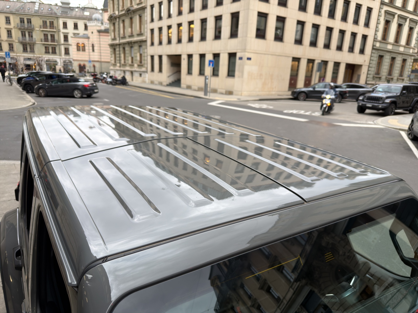 JEEP Wrangler 2.0 PHEV Unlimited Sahara DT Automatic-image-23