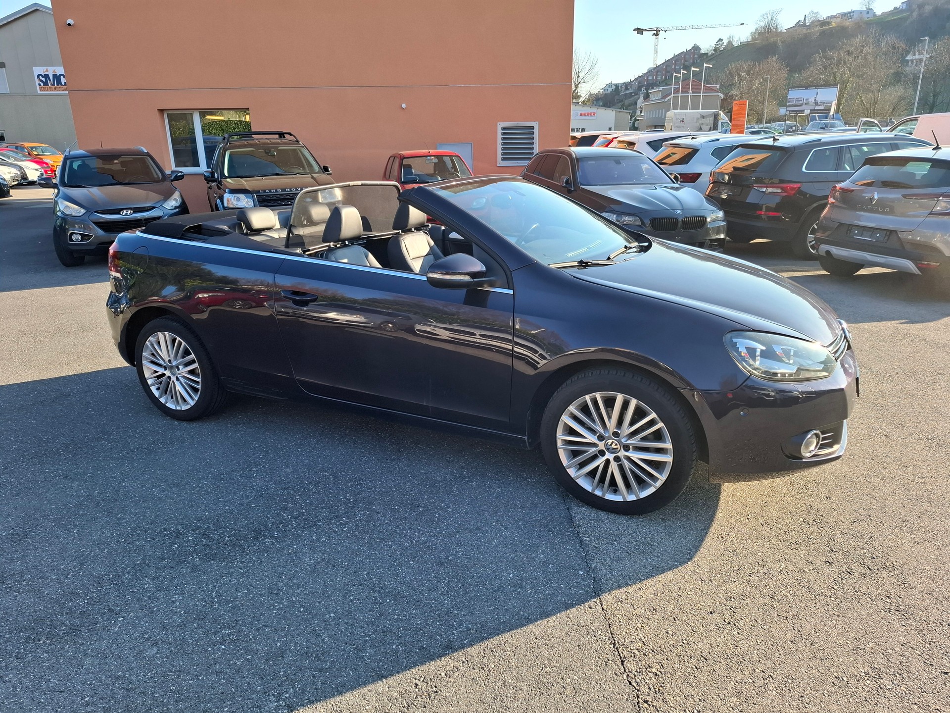VW Golf Cabrio 1.4 TSI Cup DSG-image-5