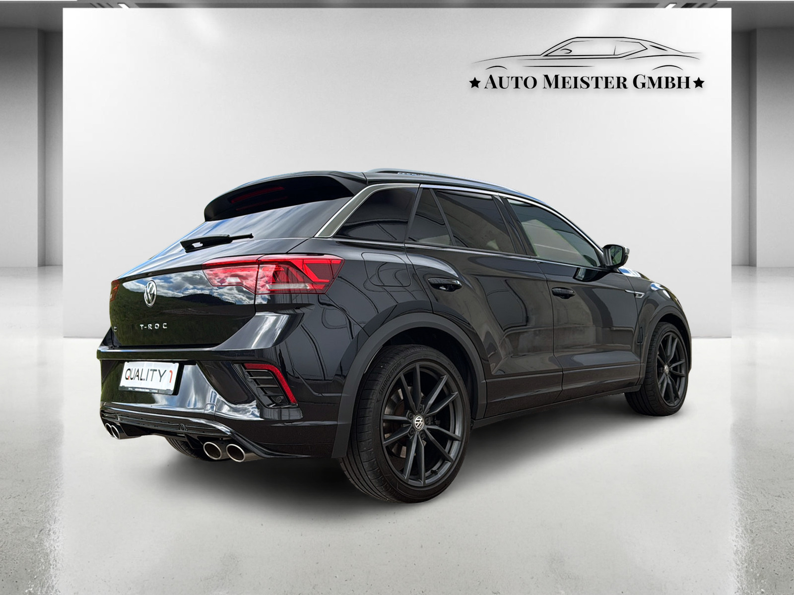 VW T-Roc 2.0 TSI R DSG 4Motion-image-3