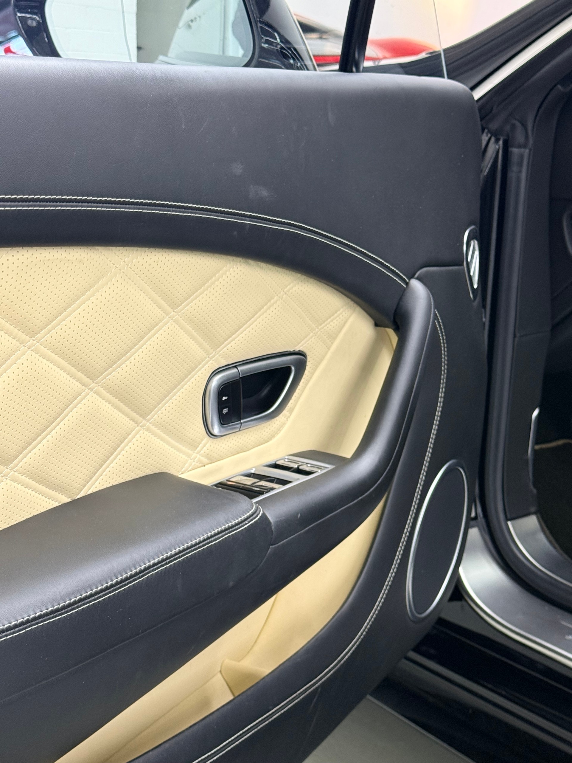 BENTLEY Continental GT 4.0 V8 S inkl. Garantie-image-21