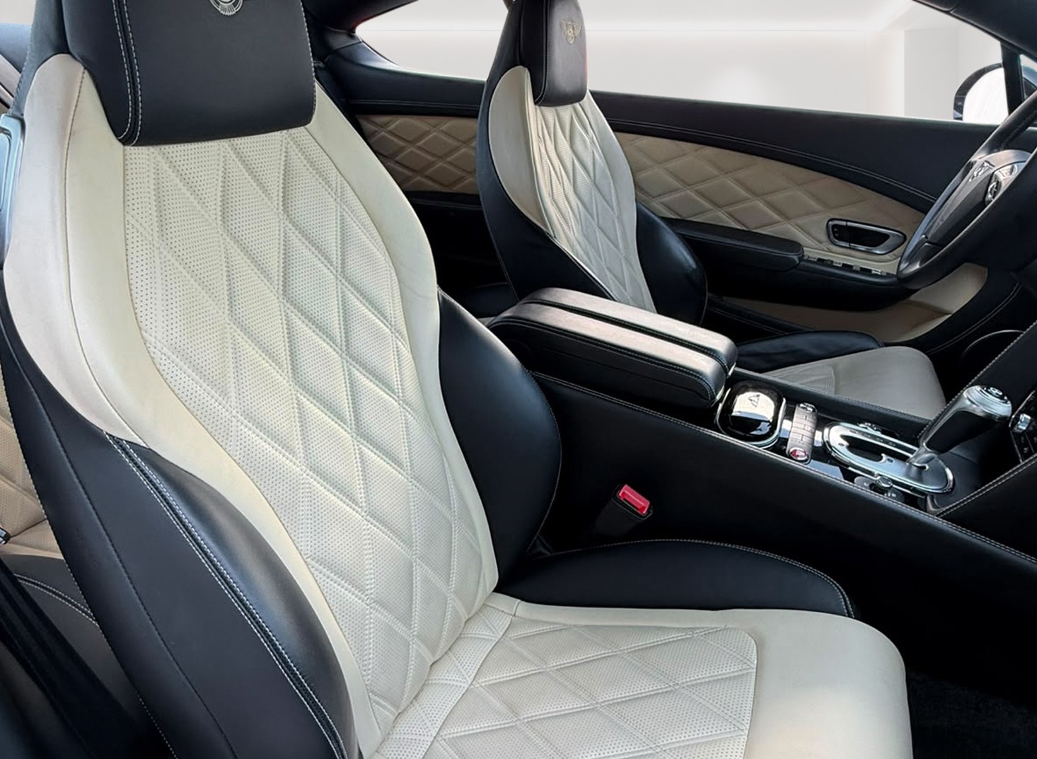 BENTLEY Continental GT 4.0 V8 S inkl. Garantie-image-11