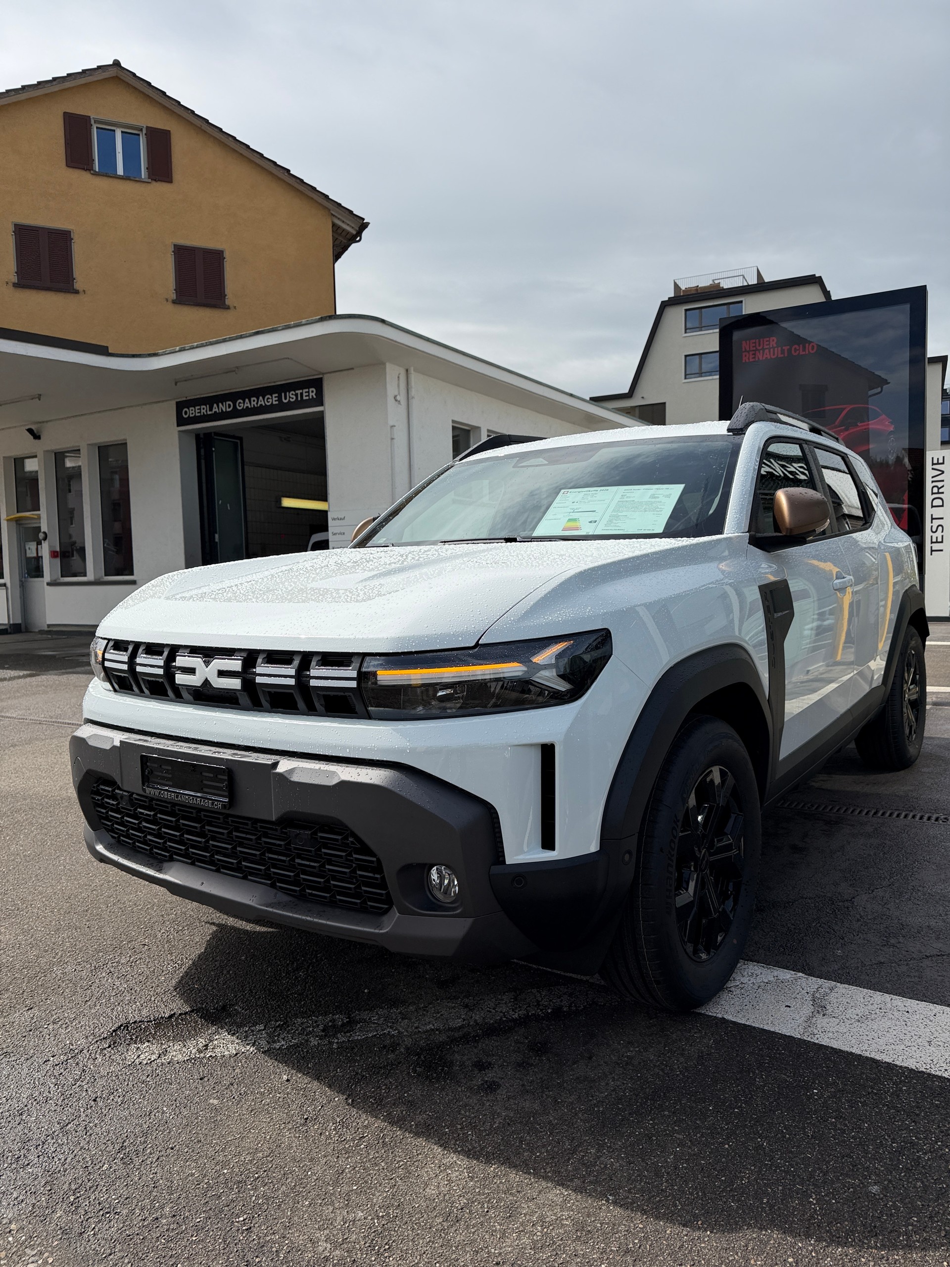 DACIA Duster HEV 155 Extreme-image-4