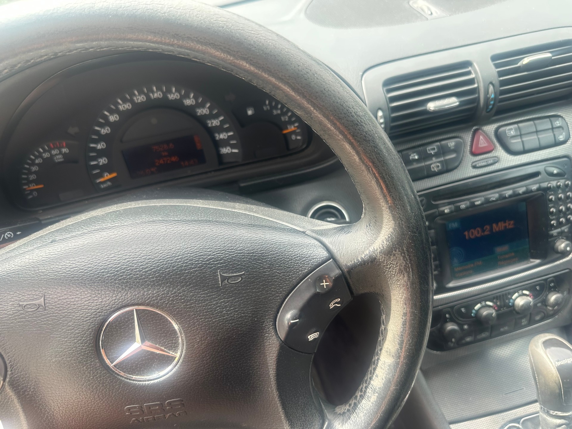 MERCEDES-BENZ C 320 Avantgarde Automatic-image-7