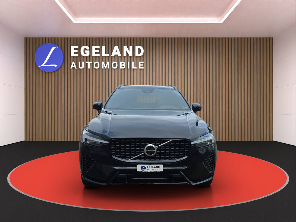 VOLVO XC60 2.0 T6 TE Ultimate Dark eAWD-showroom-element-2