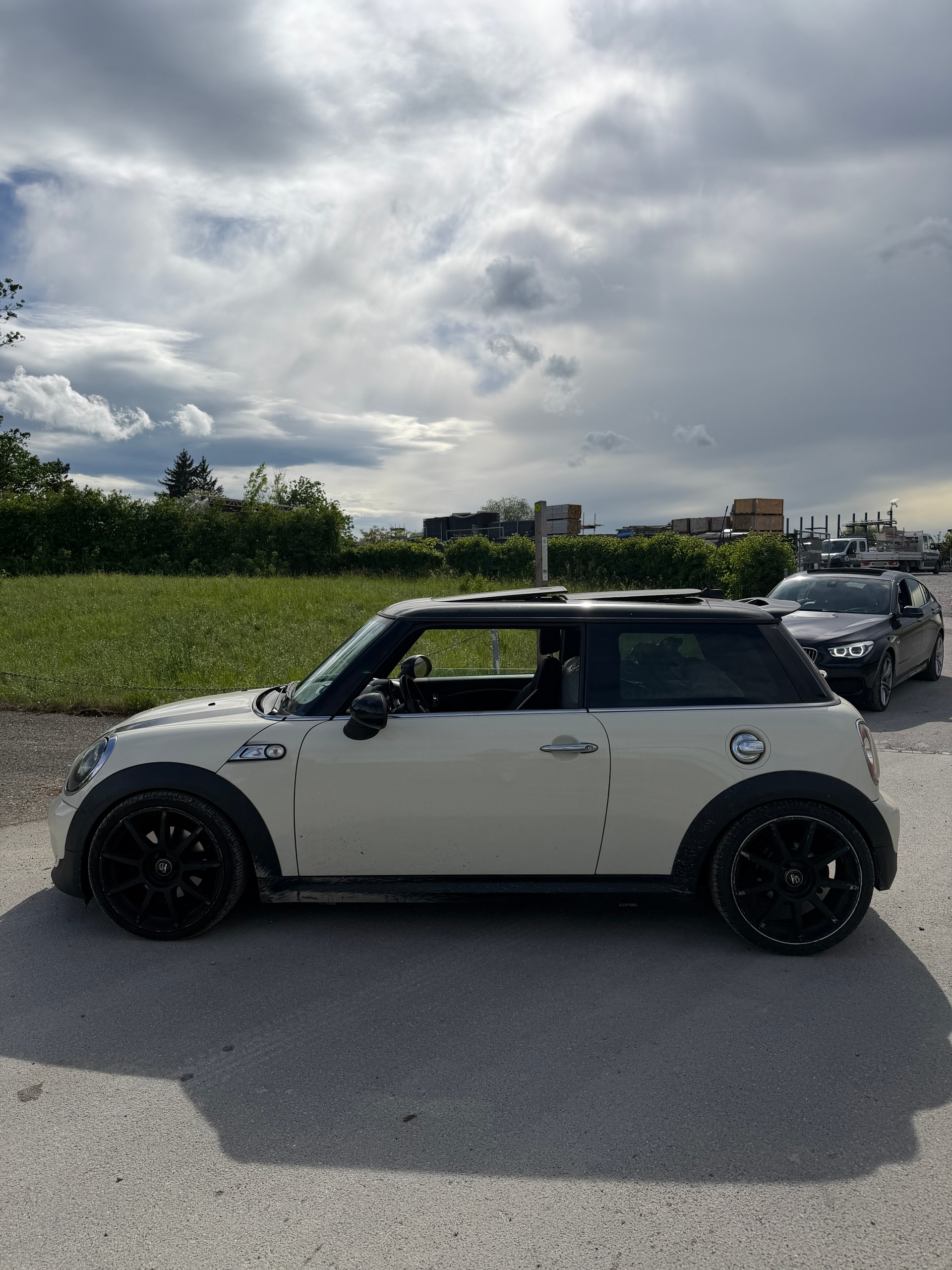 MINI Cooper S-image-3