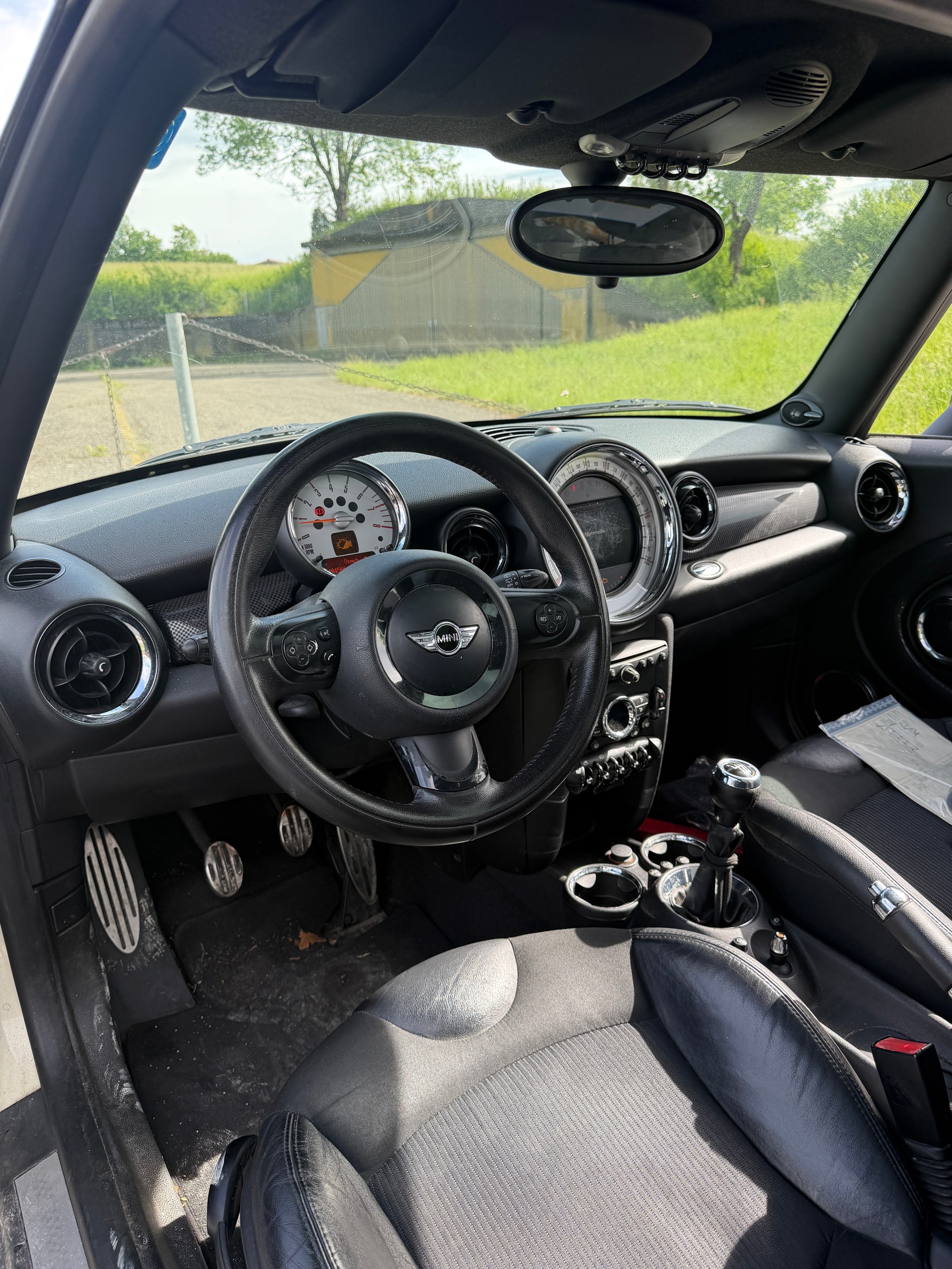 MINI Cooper S-image-9