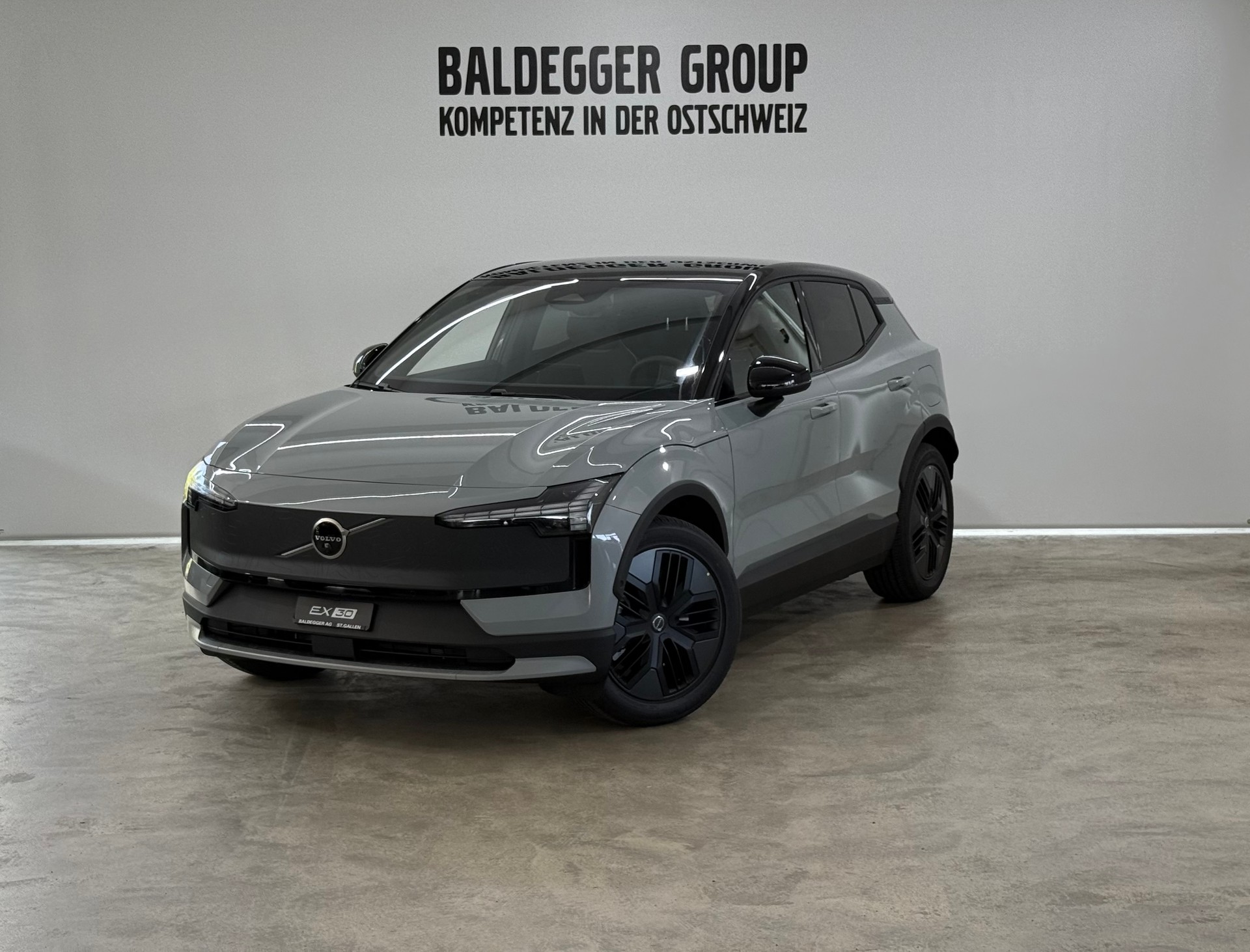 VOLVO EX 30 CC E60 Twin Performance A