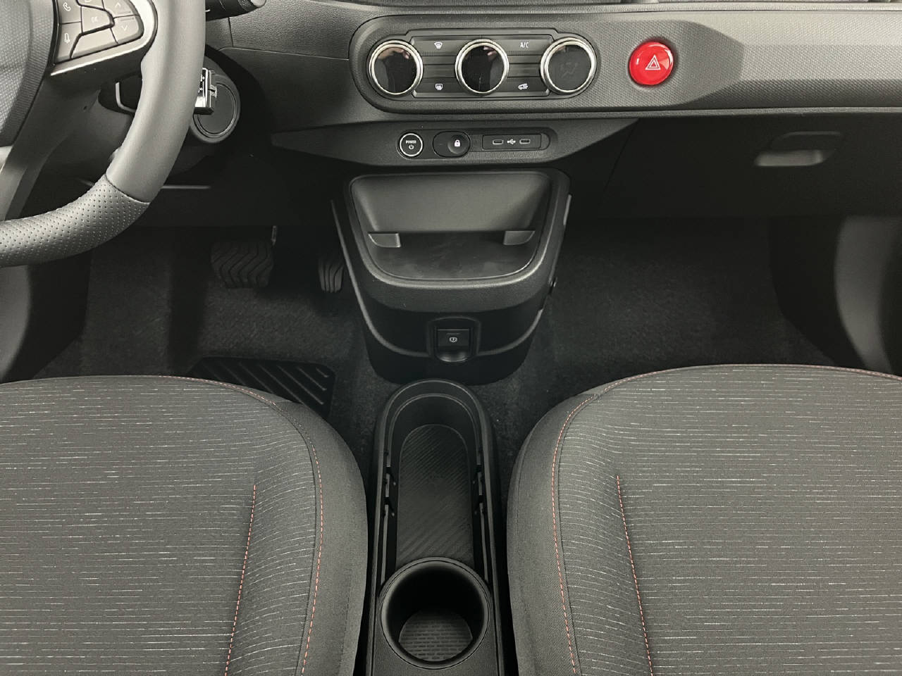 RENAULT Twingo E-Tech Urban Range techno-image-13