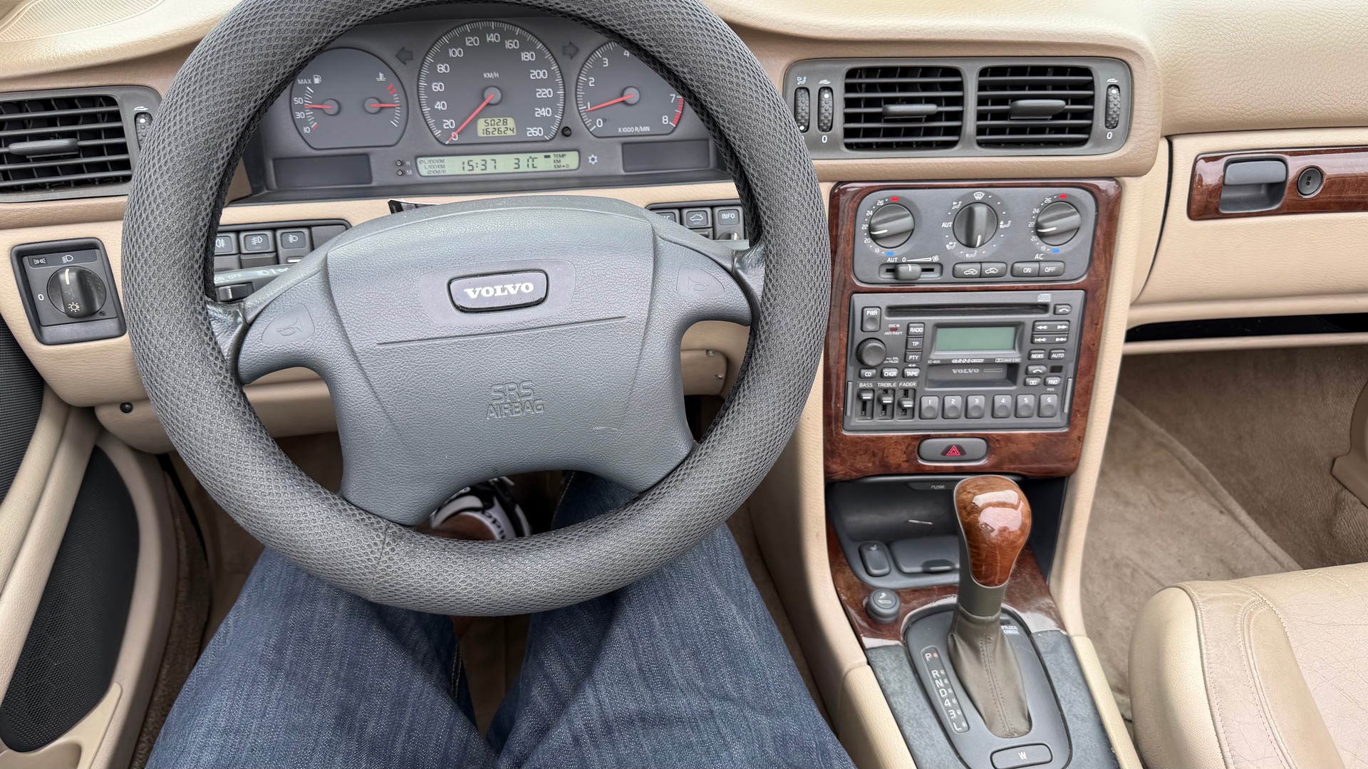 VOLVO C70 Cabriolet 2.0T-image-5