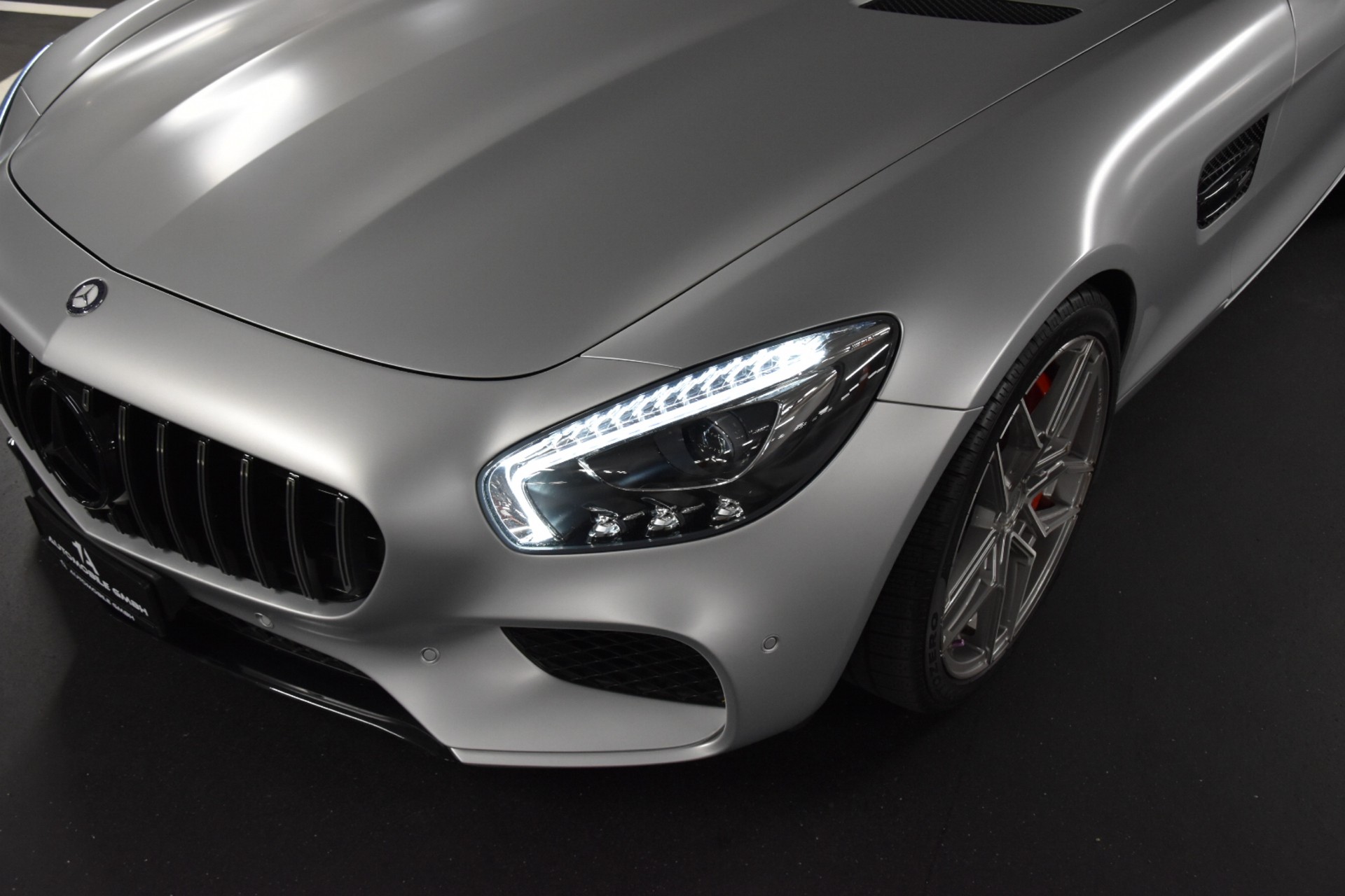 MERCEDES-BENZ AMG GT S Speedshift DCT-showroom-element-1
