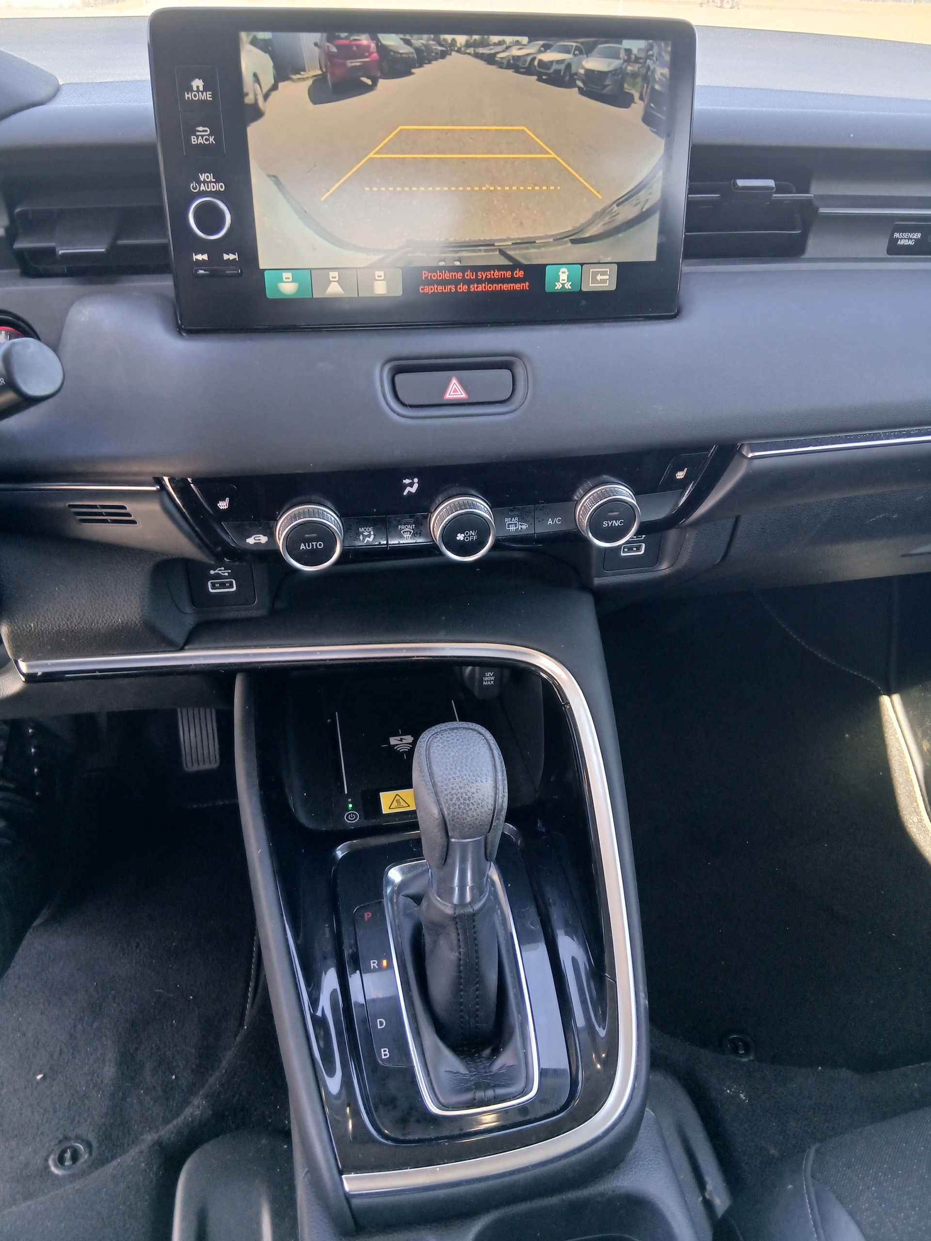 HONDA HR-V 1.5i-MMD Elegance CVT-image-4