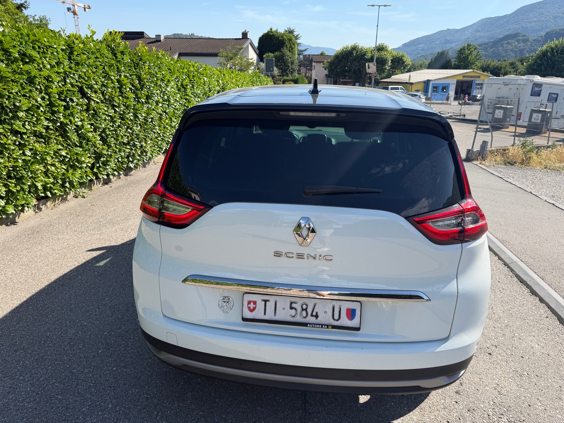 RENAULT Grand Scénic 1.3 16V Turbo Black Edition EDC-image-4