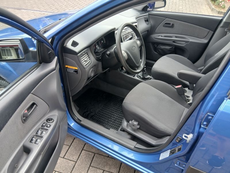 KIA Rio 1.4 16V Trend-image-4
