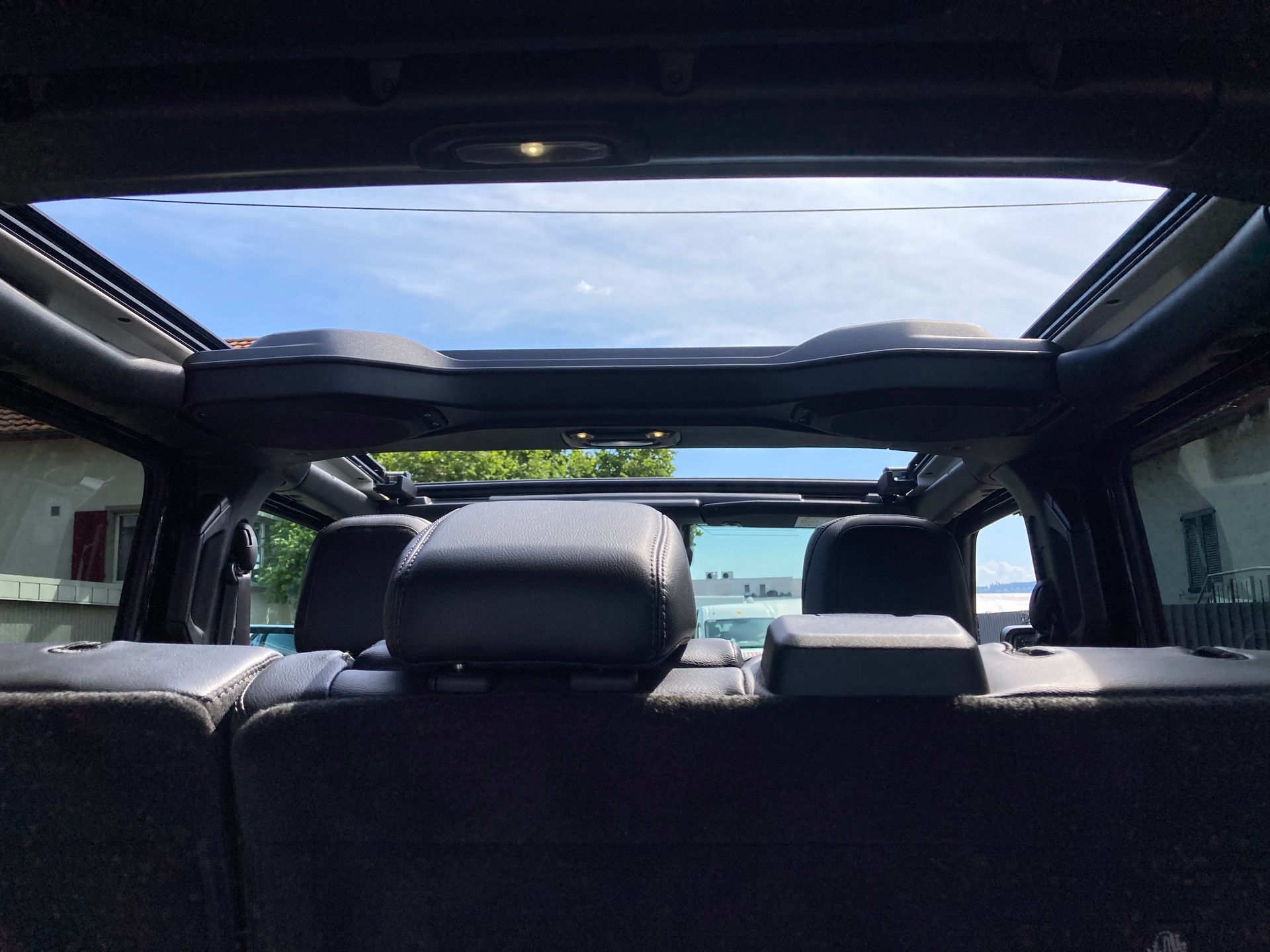 JEEP Wrangler 2.0 PHEV Unlimited Rubicon Automatic-image-12