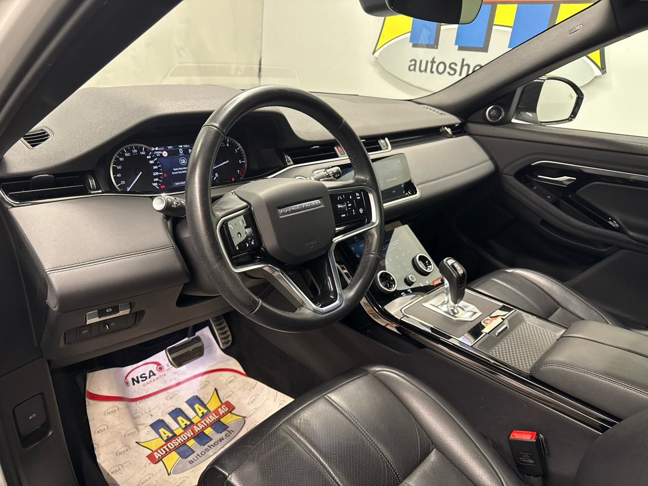 LAND ROVER Range Rover Evoque R-Dynamic P 200 SE AT9-showroom-element-2