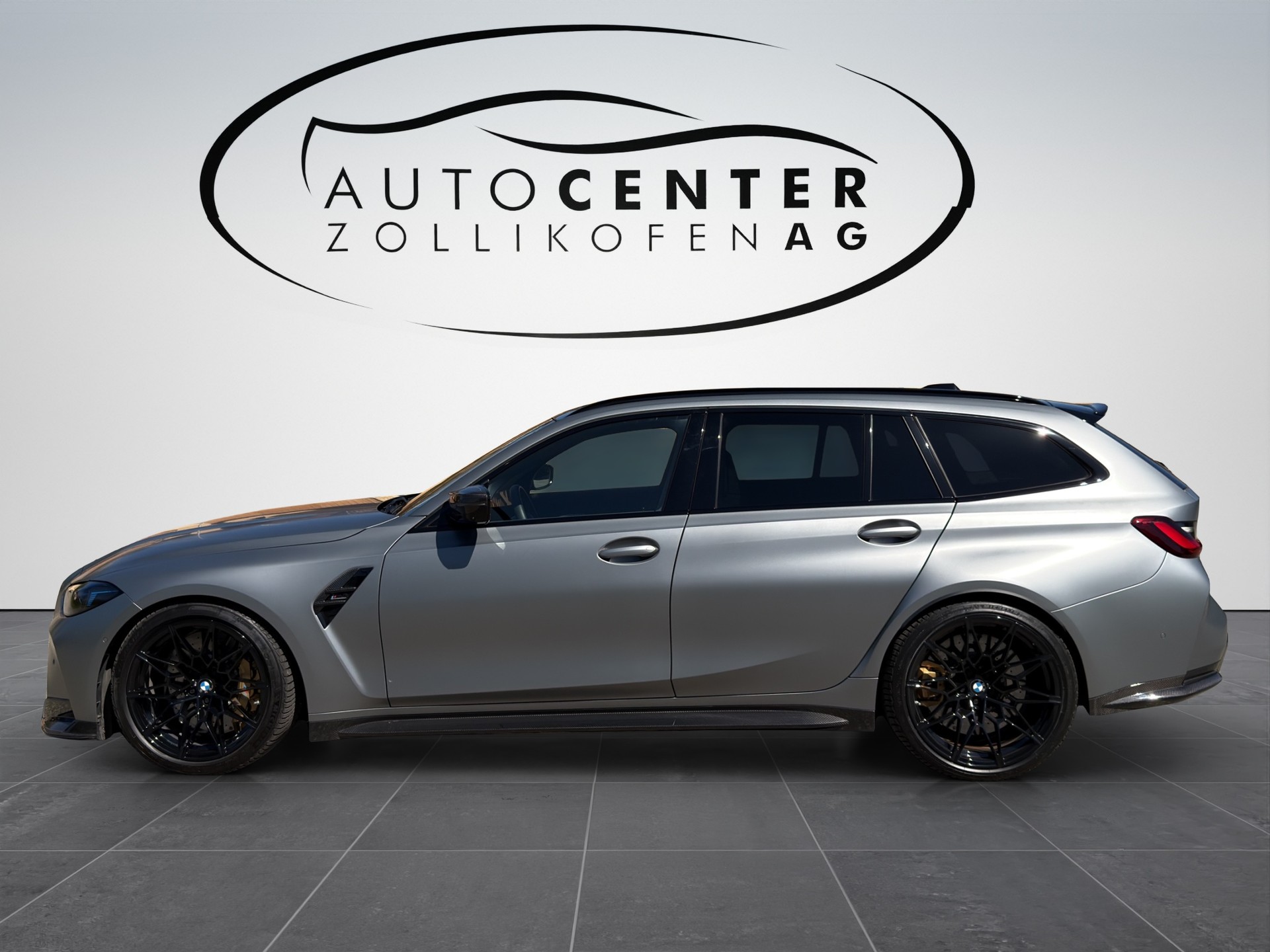 BMW M3 Touring xDrive Competition M-showroom-element-3