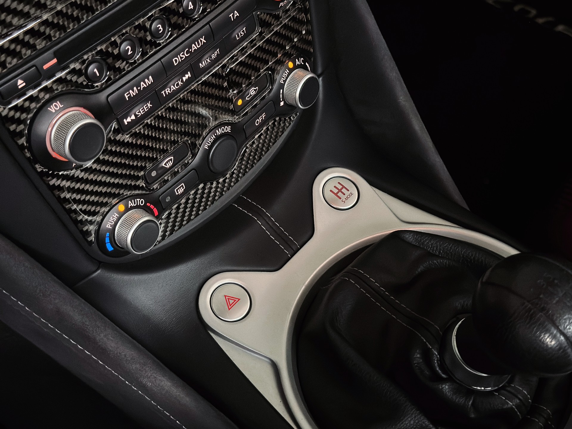 NISSAN 370 Z Roadster Pack-image-22