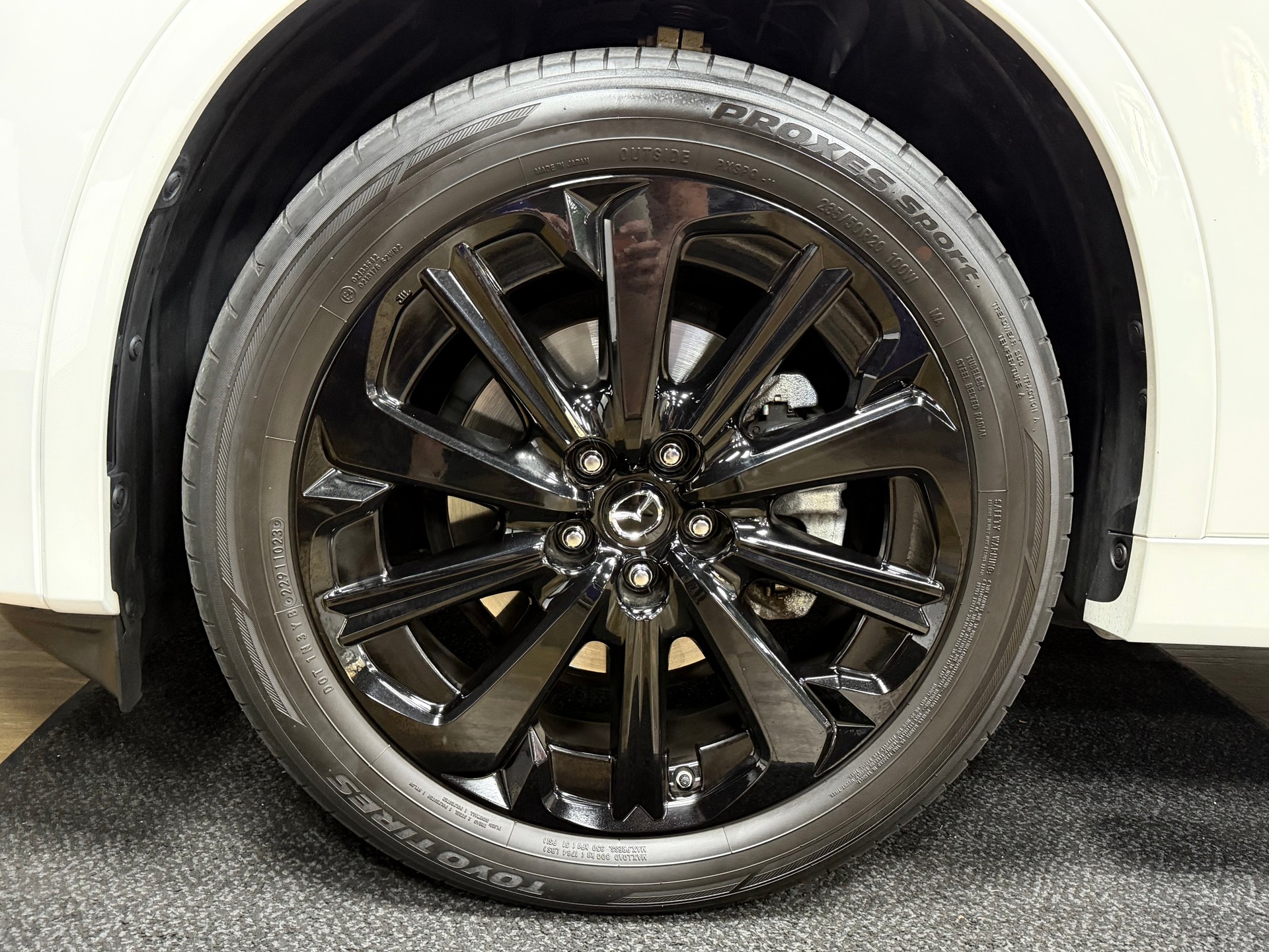 MAZDA CX-60 3.3L e-Skyactiv D 254 MHEV AWD Homura-image-30