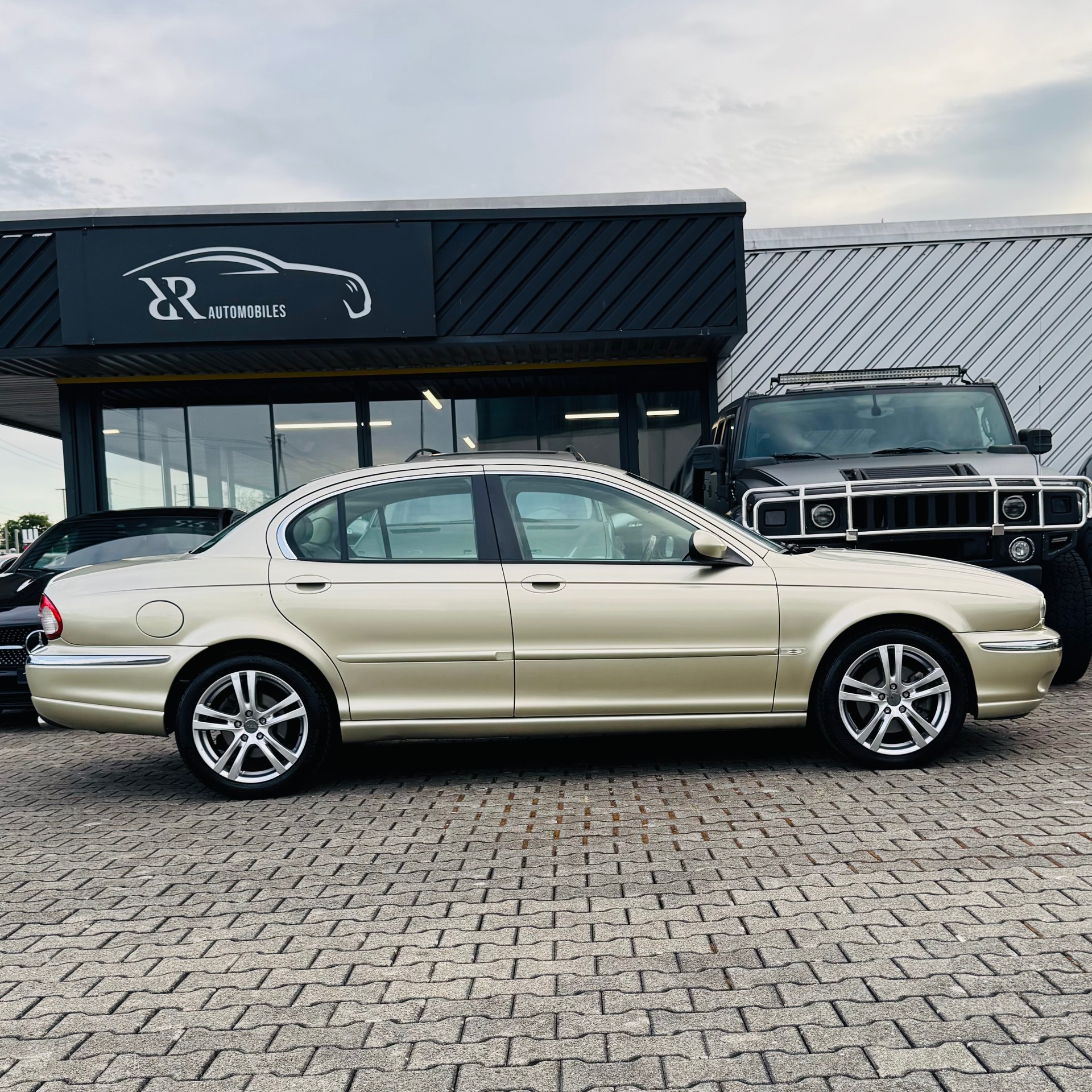 JAGUAR X-Type 2.5 V6 Traction4 Sovereign-showroom-element-1