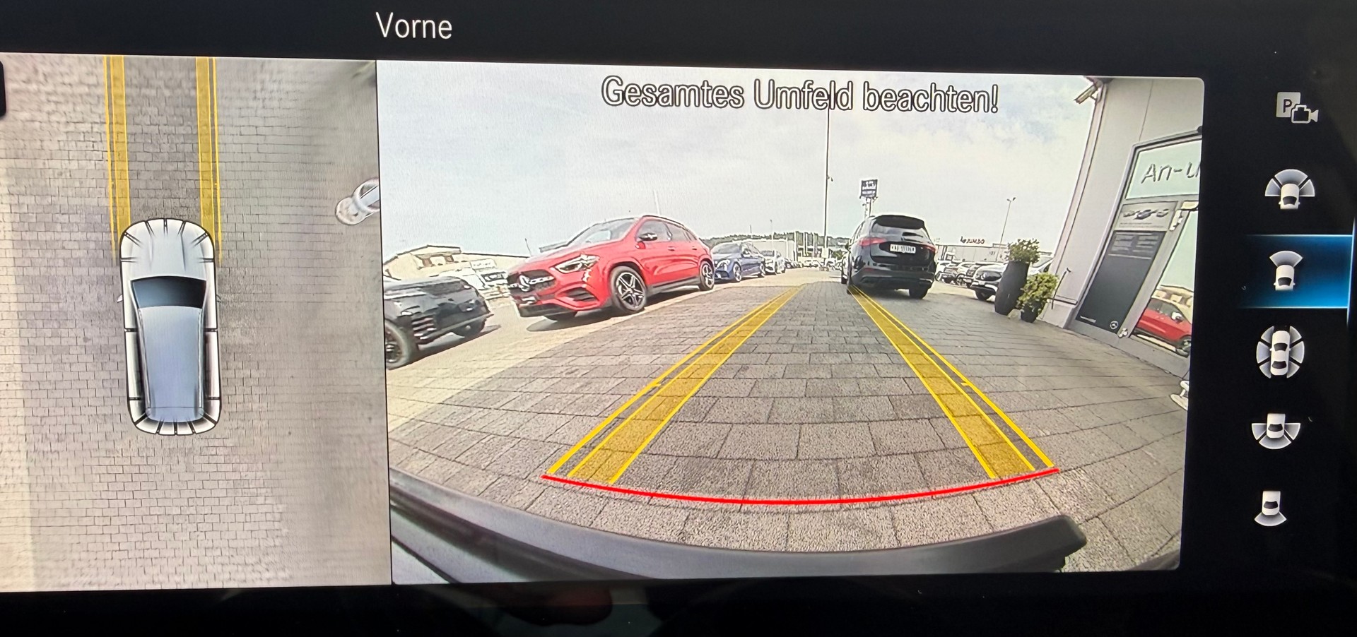 MERCEDES-BENZ EQB 350 AMG Line 4Matic-image-13
