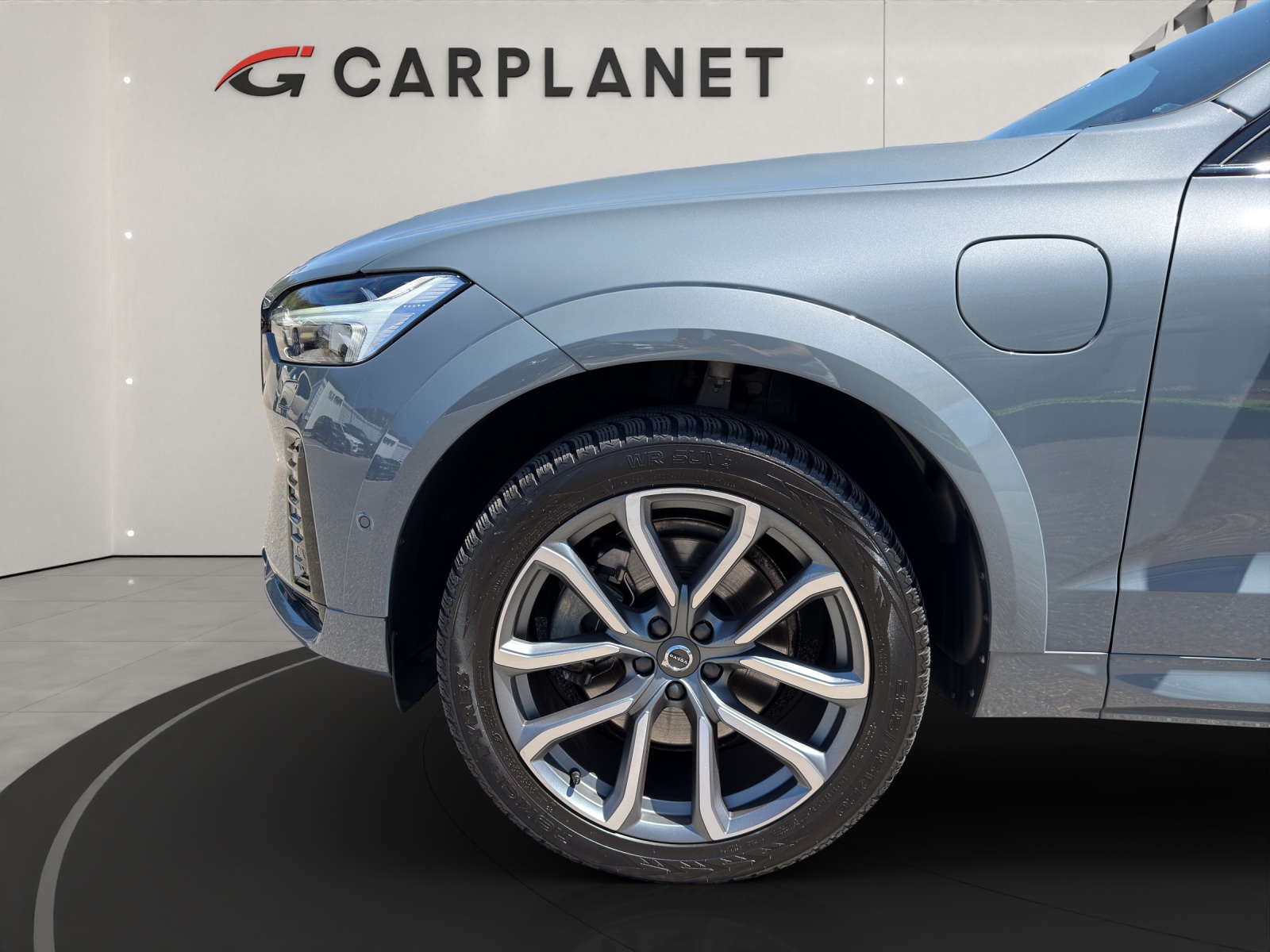 VOLVO XC60 2.0 T8 TE R-Design eAWD-image-6