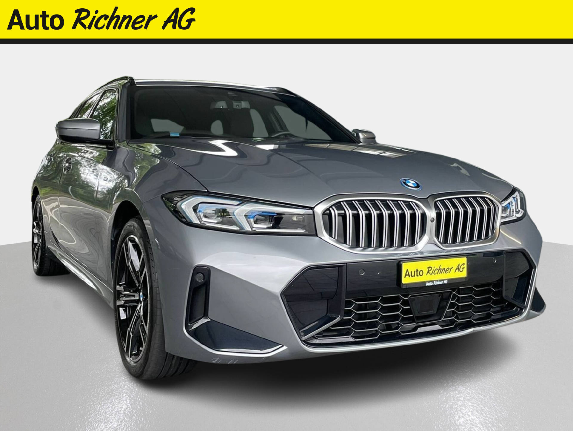 BMW 330e xDrive SAG Touring