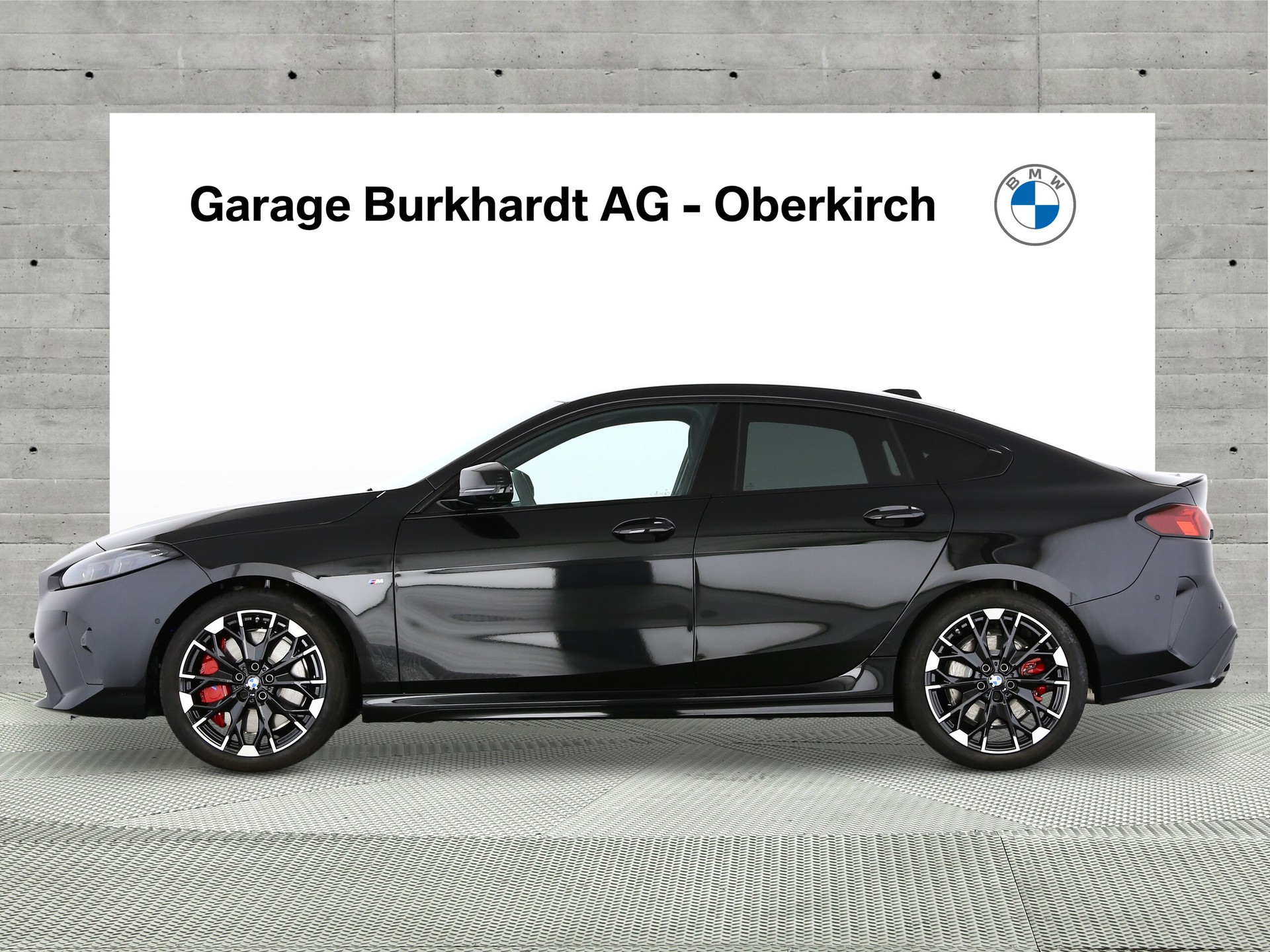 BMW M235 xDrive Gran Coupé-showroom-element-2