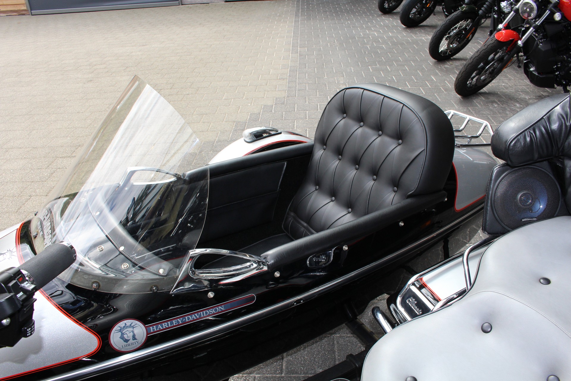 HARLEY-DAVIDSON FLHTU-SC Sidecar-image-5