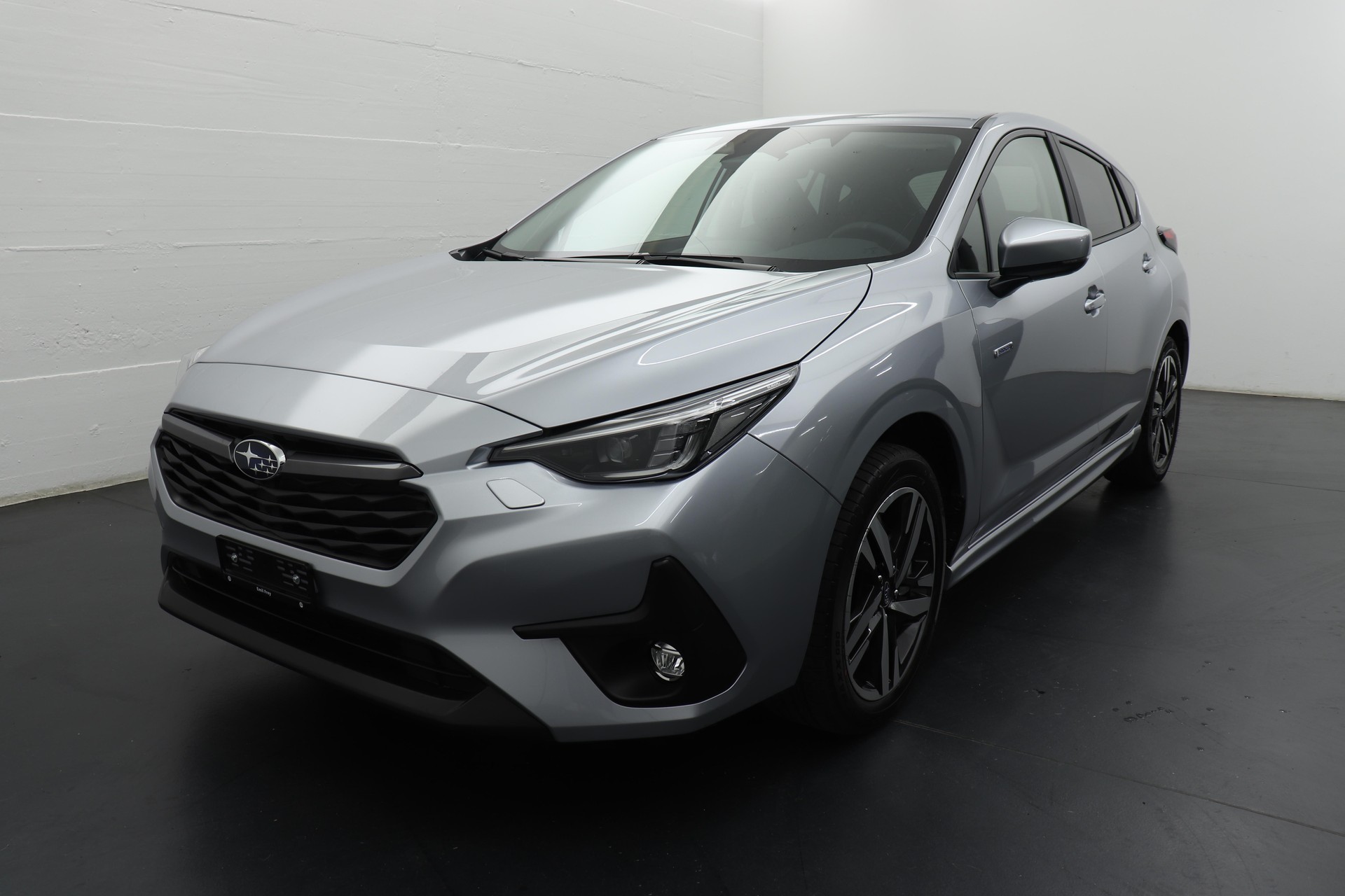 SUBARU Impreza 2.0i e-Boxer Swiss Plus-showroom-element-1