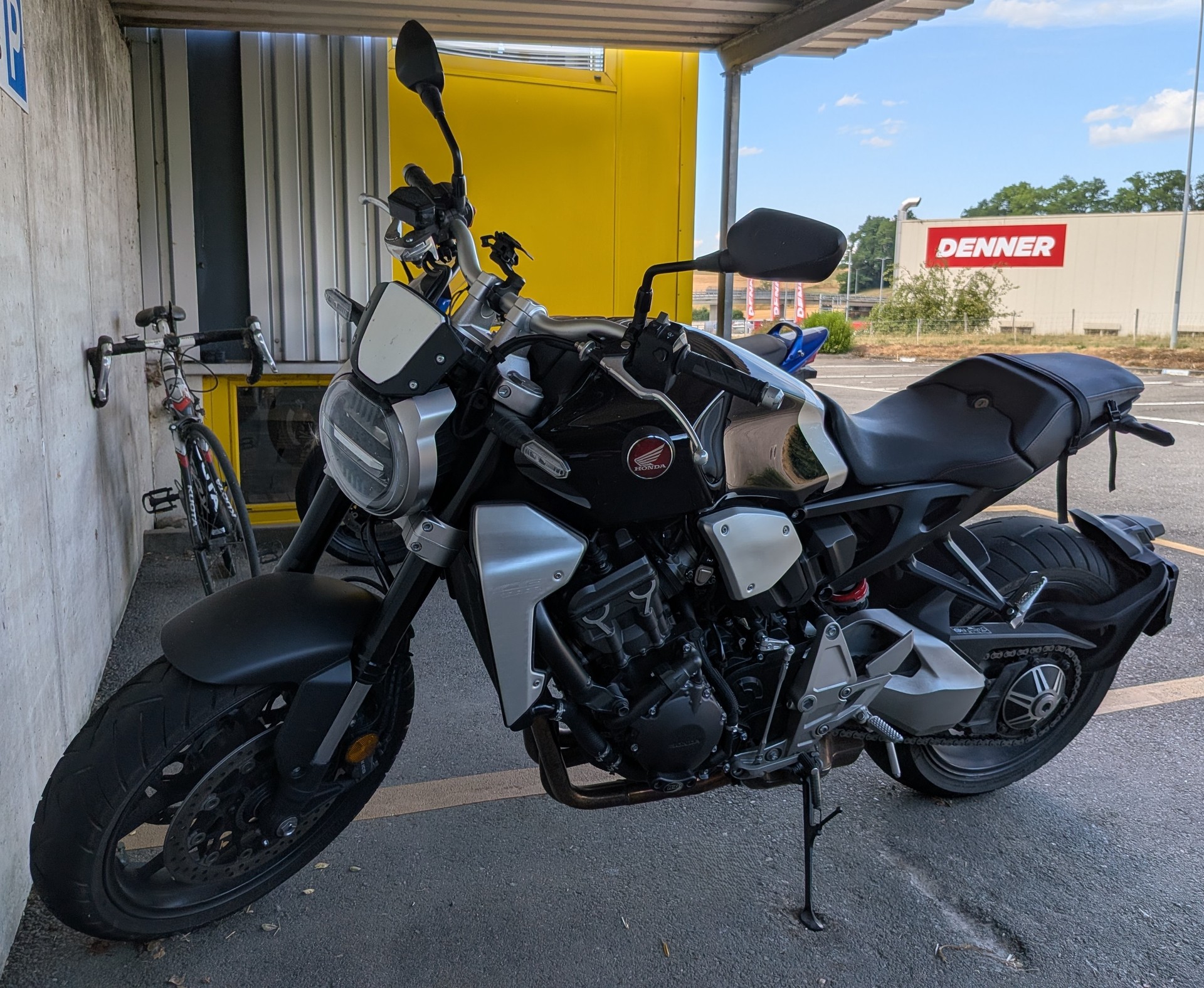 HONDA CB 1000 R ABS-image-5
