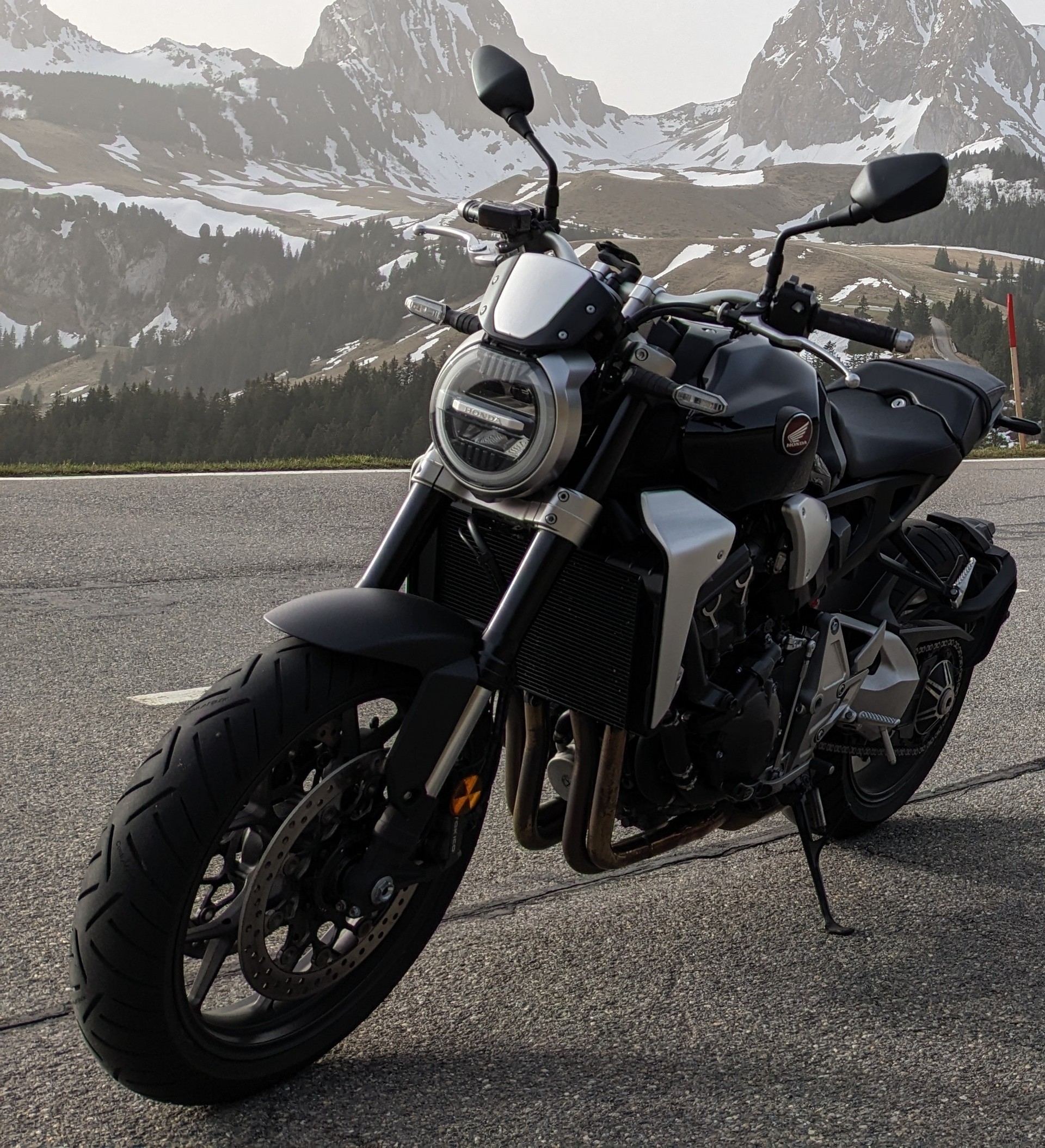 HONDA CB 1000 R ABS-image-1