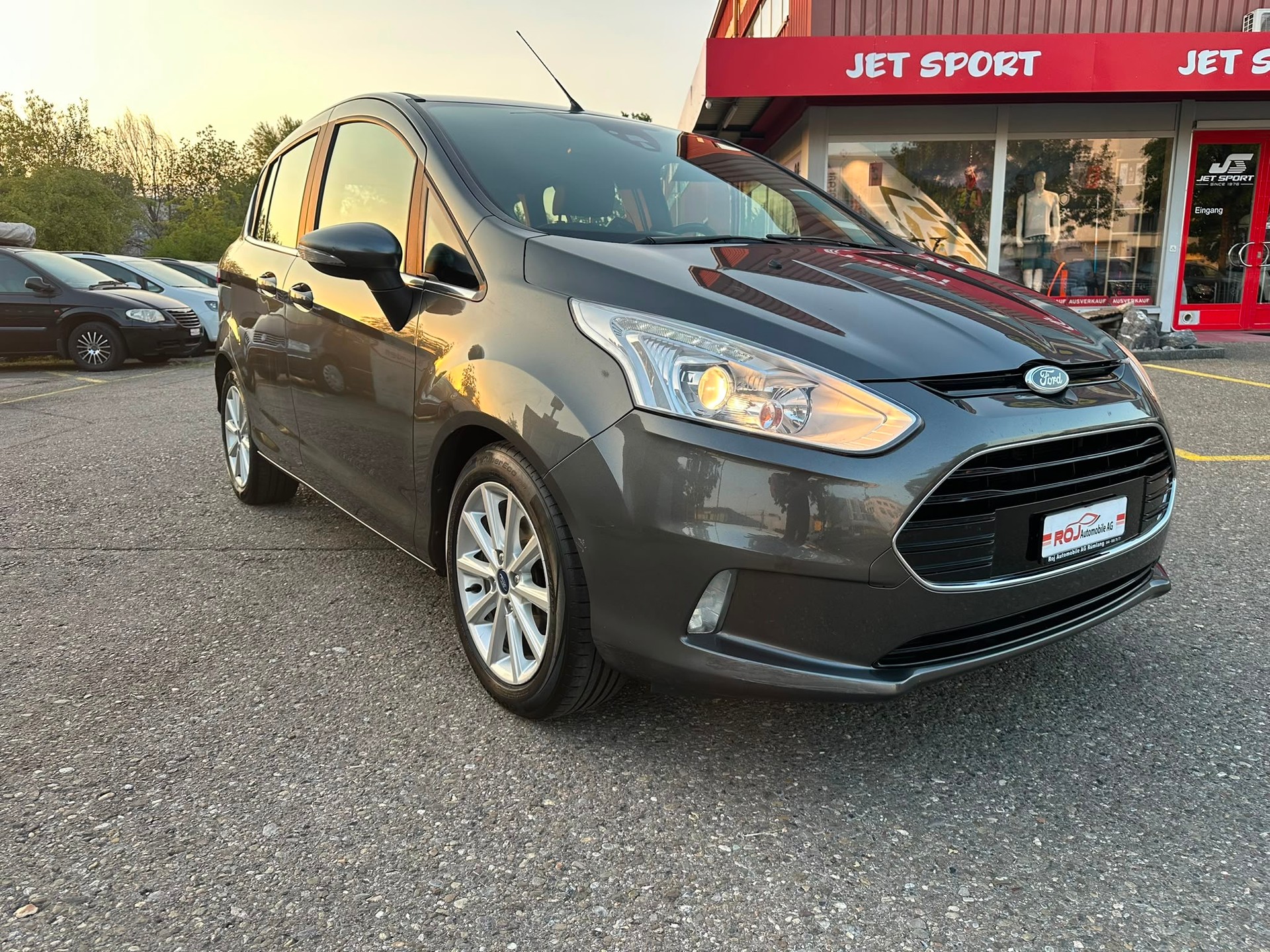 FORD B-Max 1.6 Ti-VCT Titanium PowerShift-showroom-element-3