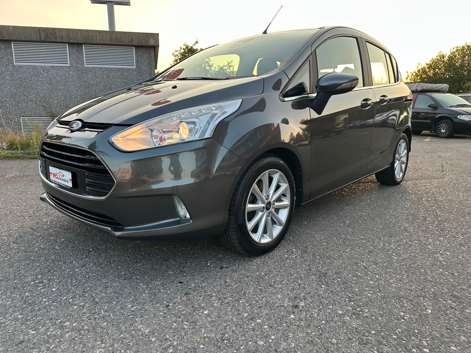 FORD B-Max 1.6 Ti-VCT Titanium PowerShift-showroom-element-1