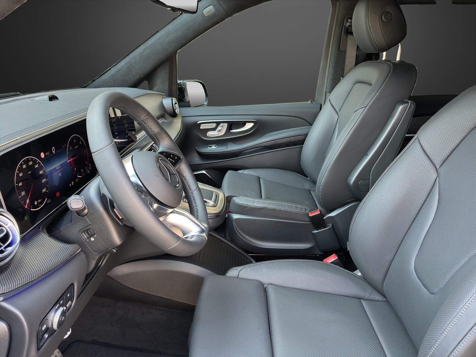 MERCEDES-BENZ V 300 d lang 4Matic Swiss Edition 9G-Tronic-image-9
