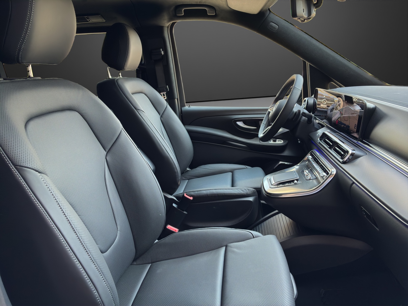 MERCEDES-BENZ V 300 d lang 4Matic Swiss Edition 9G-Tronic-image-7